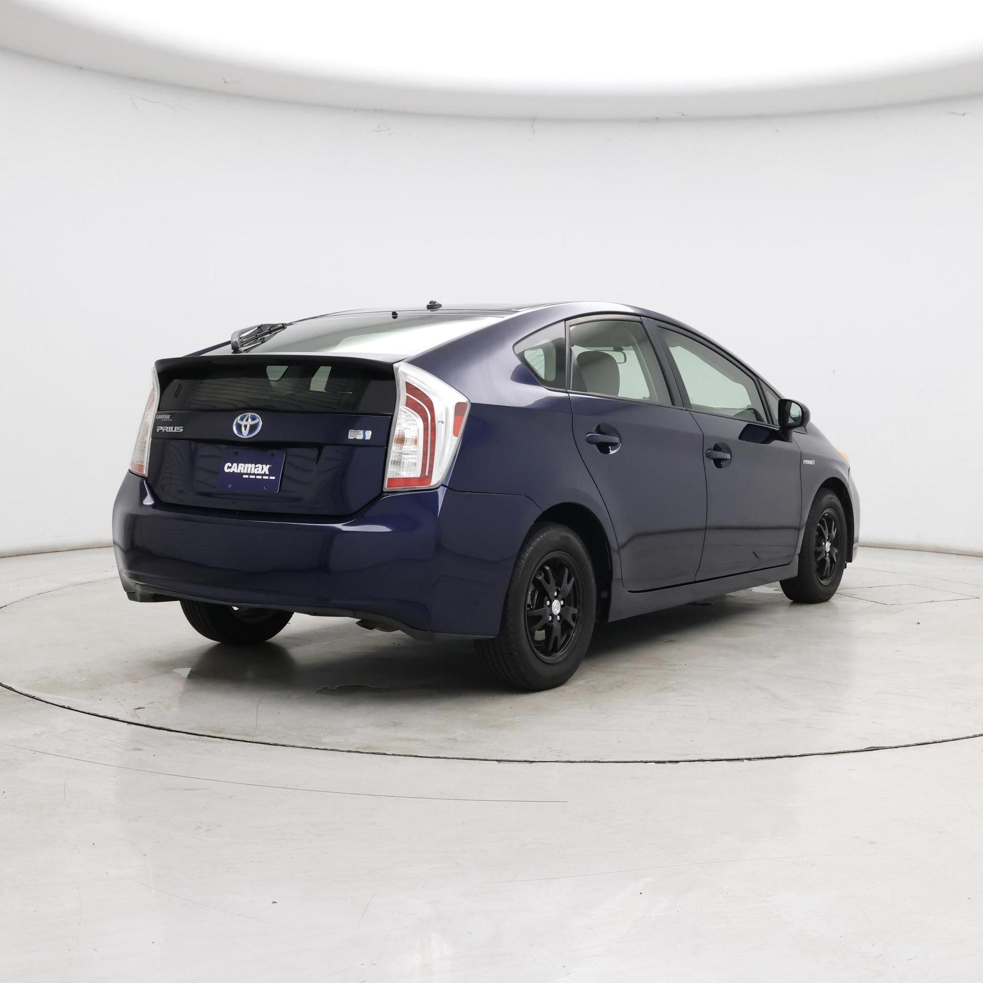 Thumbnail: 2014 Toyota Prius - 8