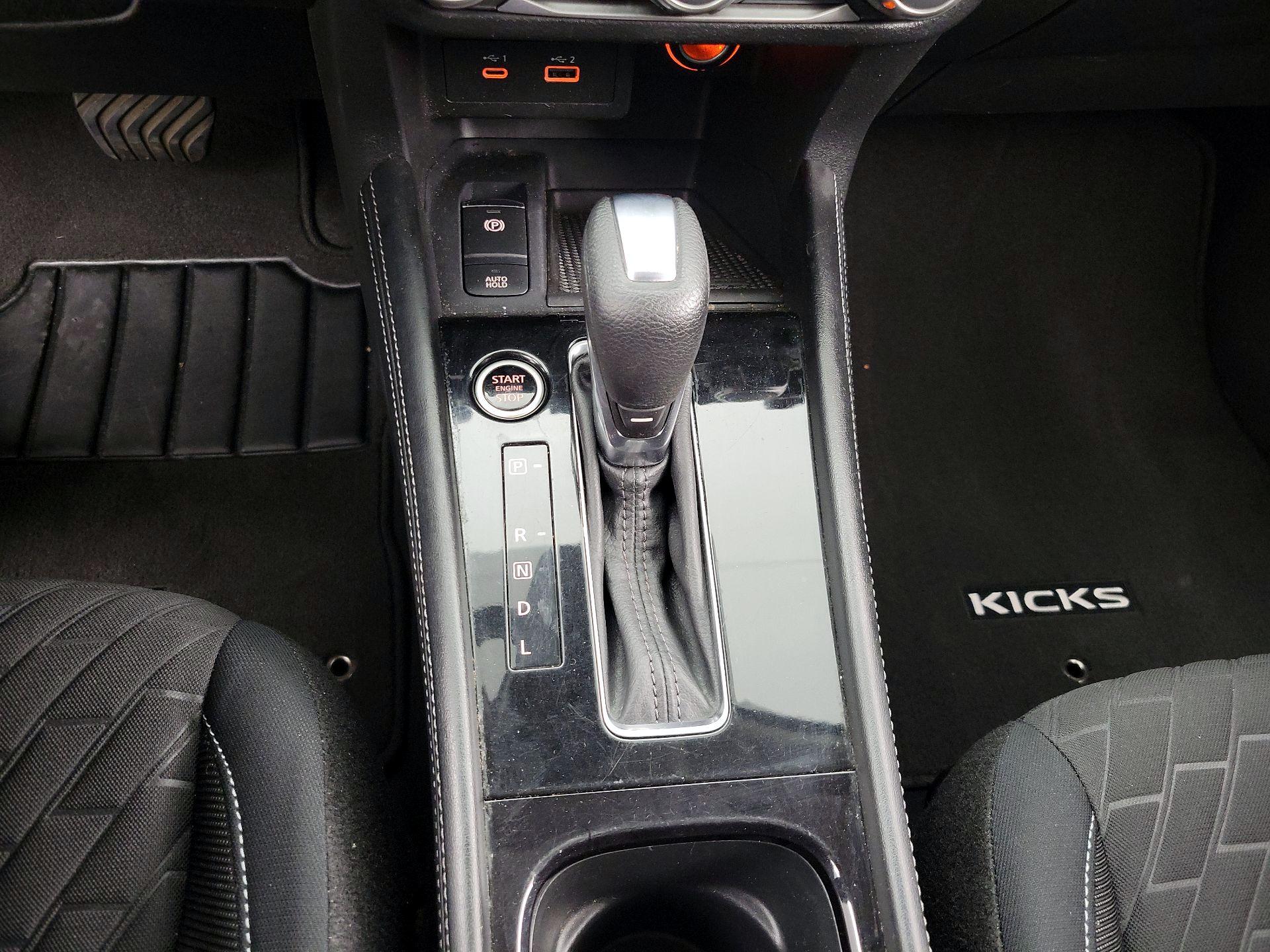 Thumbnail: 2023 Nissan Kicks - 16