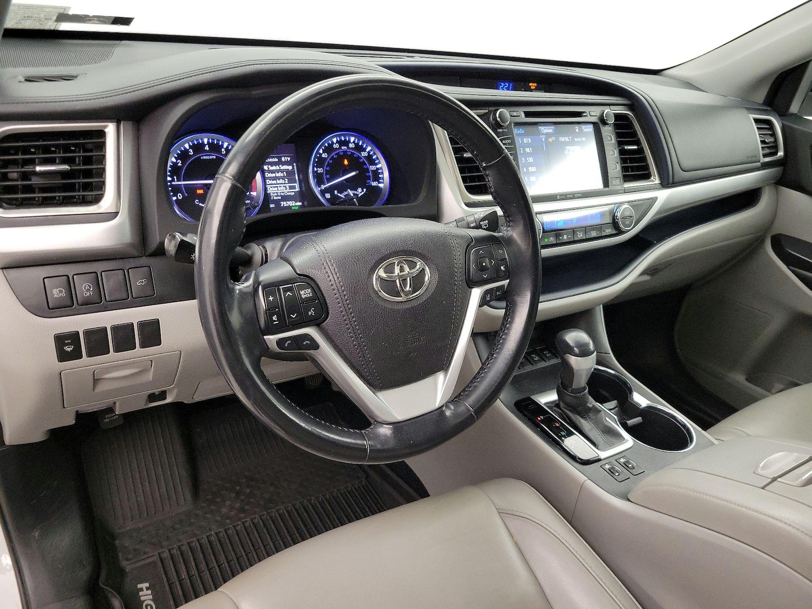 2018 Toyota Highlander XLE - Photo 10
