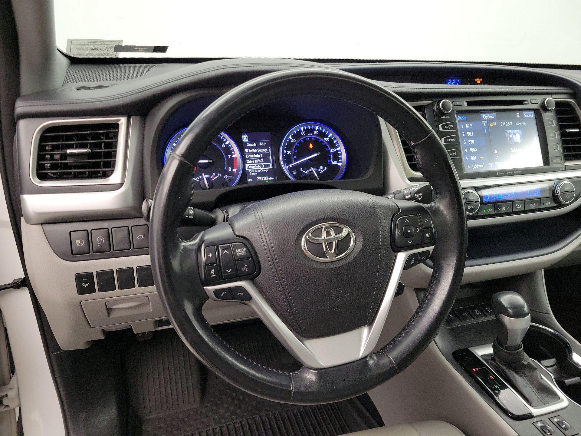 Thumbnail: 2018 Toyota Highlander - 10