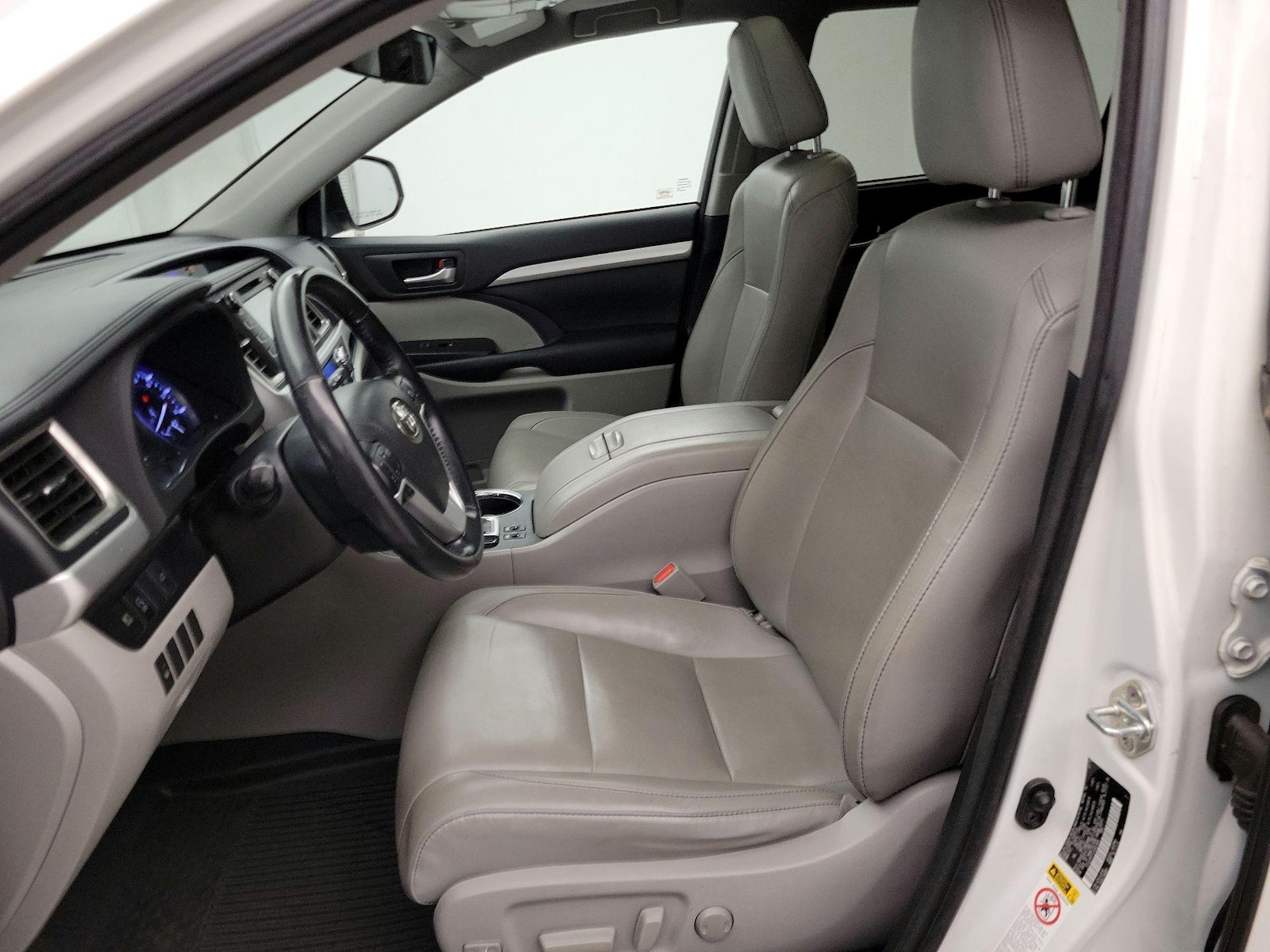 2018 Toyota Highlander XLE - Photo 12