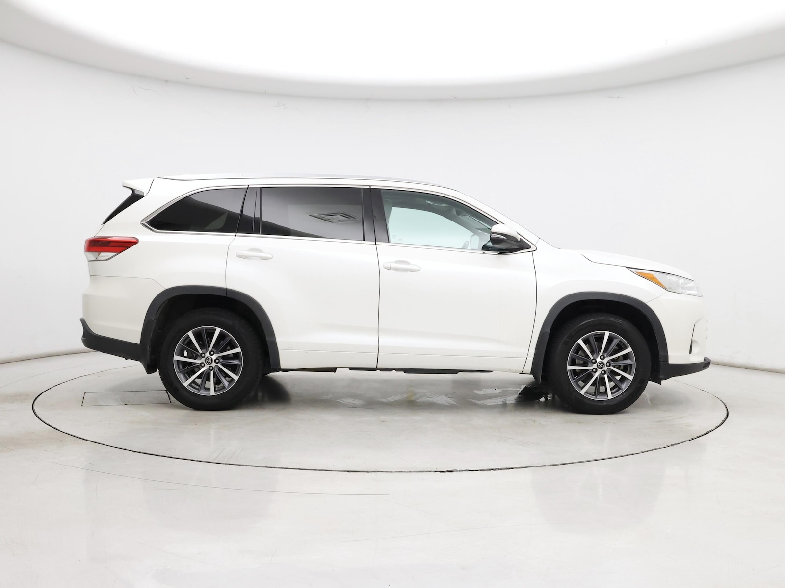 2018 Toyota Highlander XLE - Photo 8