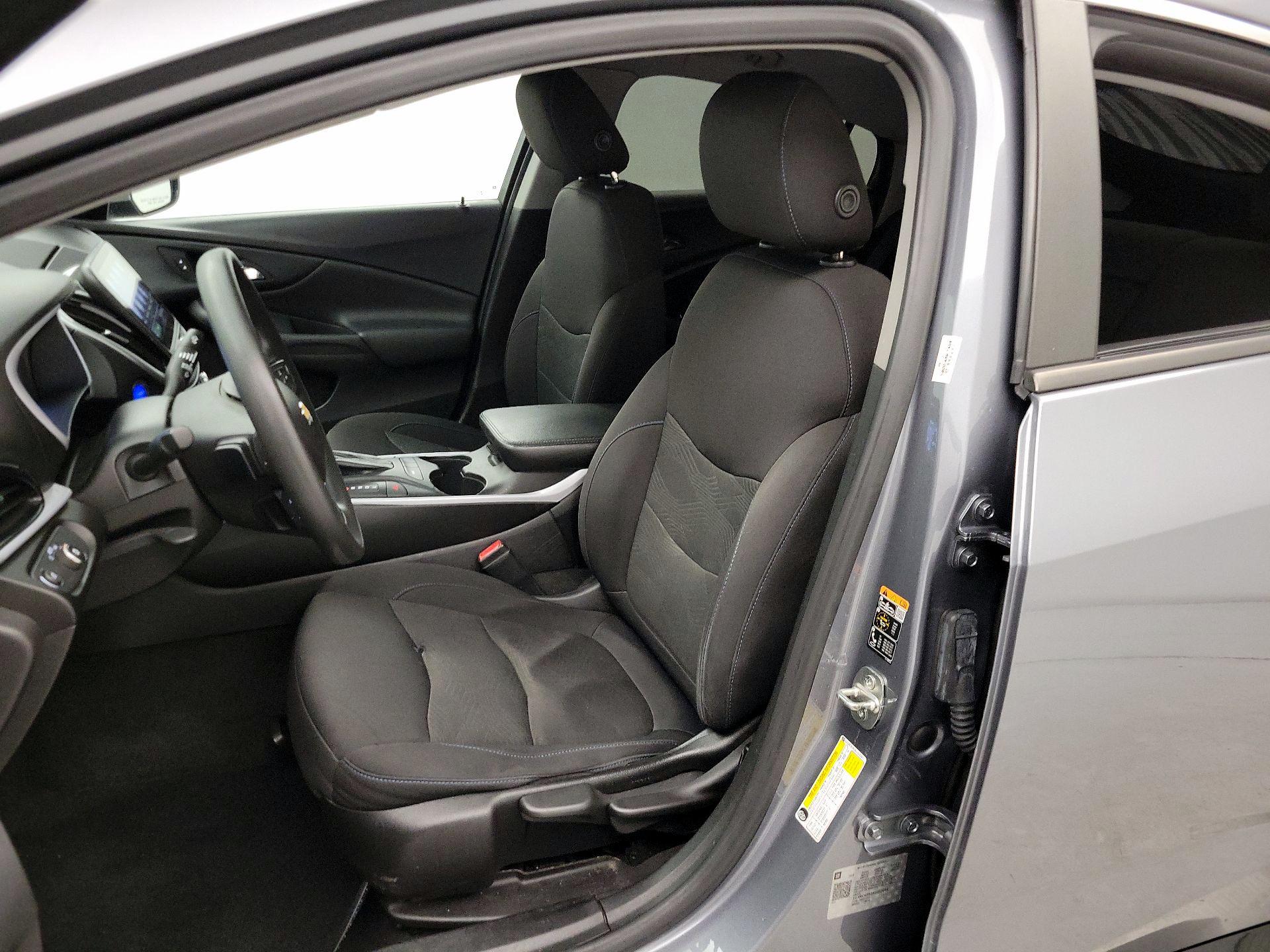 Thumbnail: 2019 Chevrolet Volt - 11