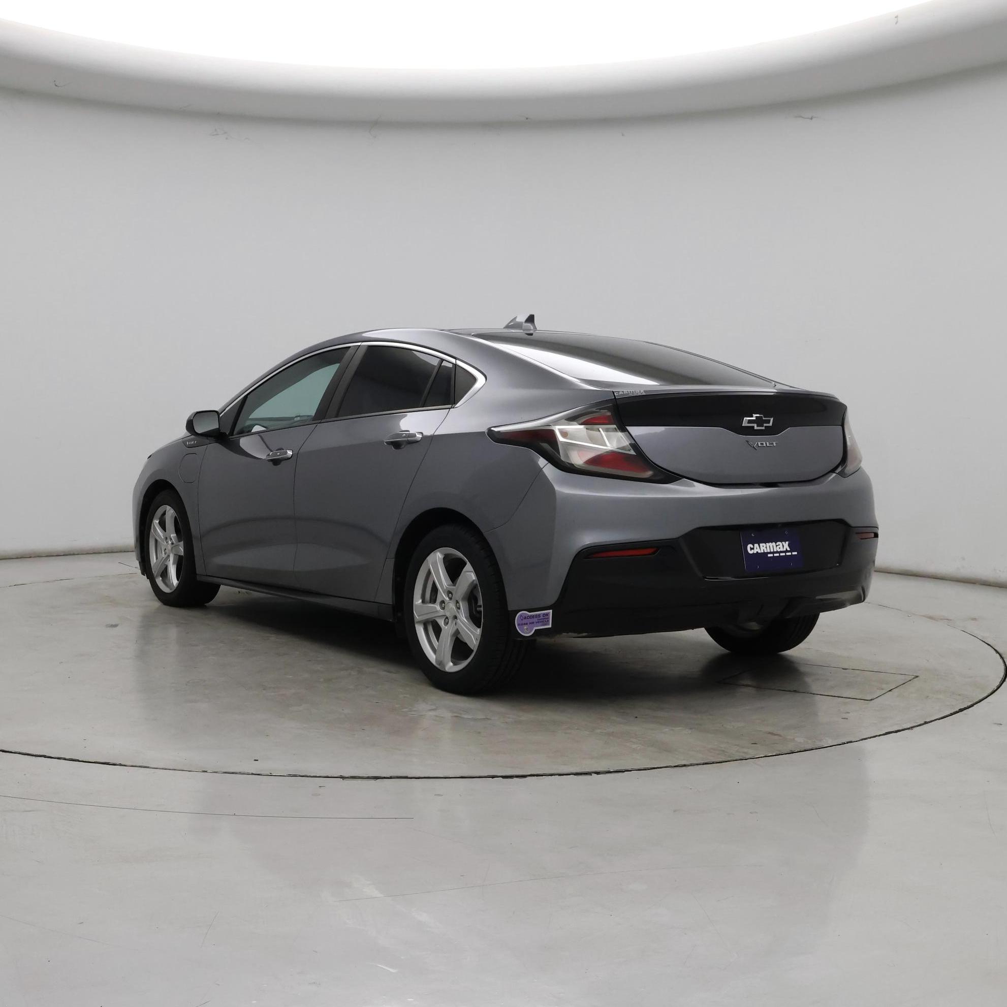 Thumbnail: 2019 Chevrolet Volt - 2