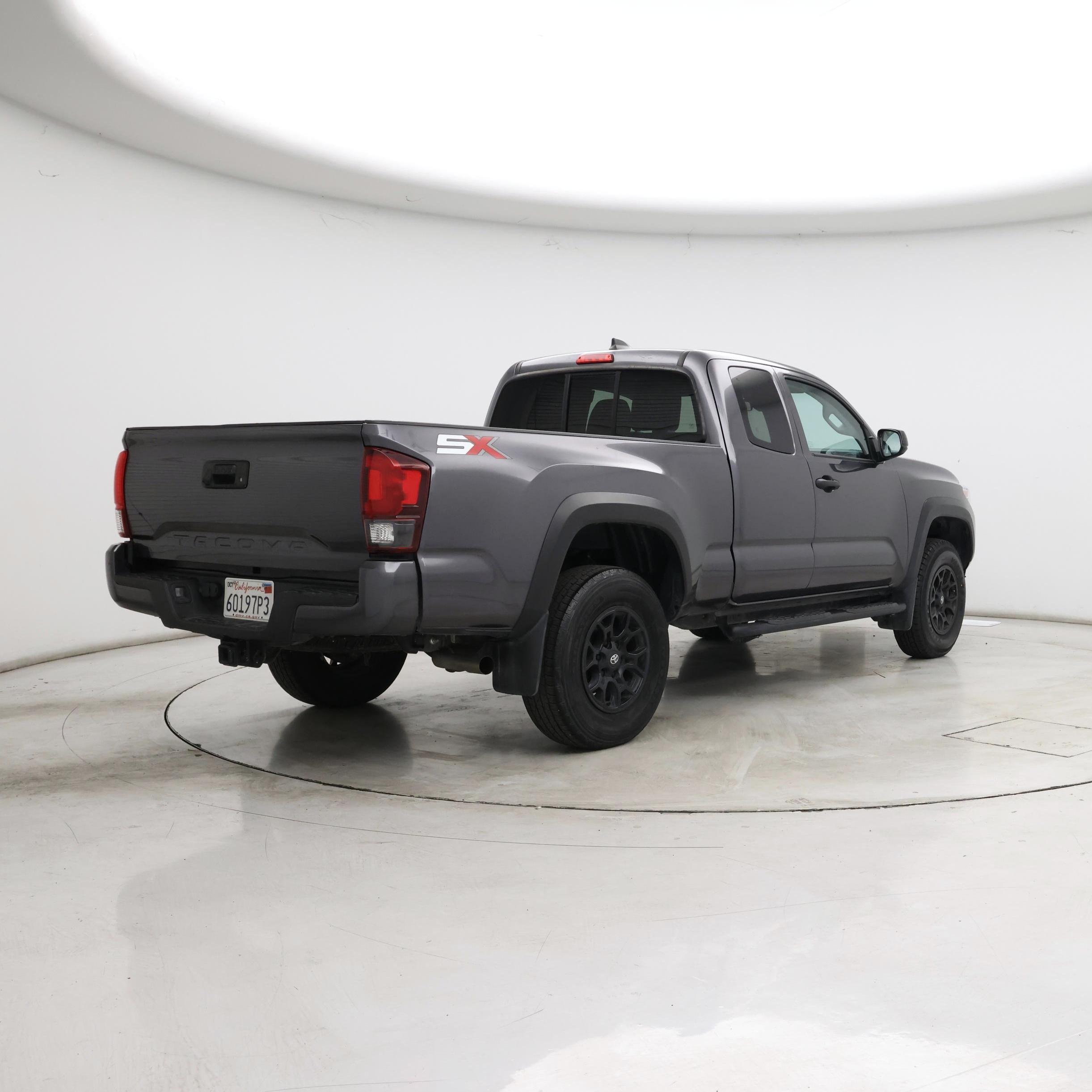 Thumbnail: 2022 Toyota Tacoma - 8