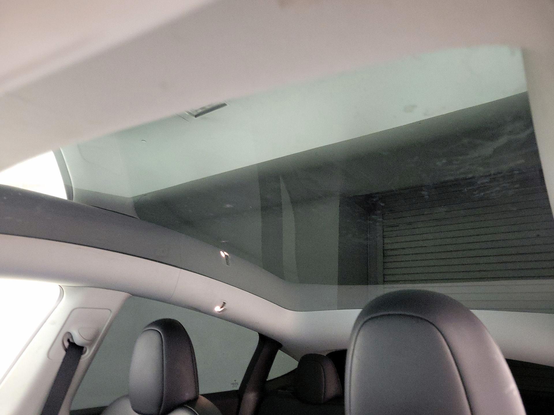 Thumbnail: 2025 Tesla Model Y - 18
