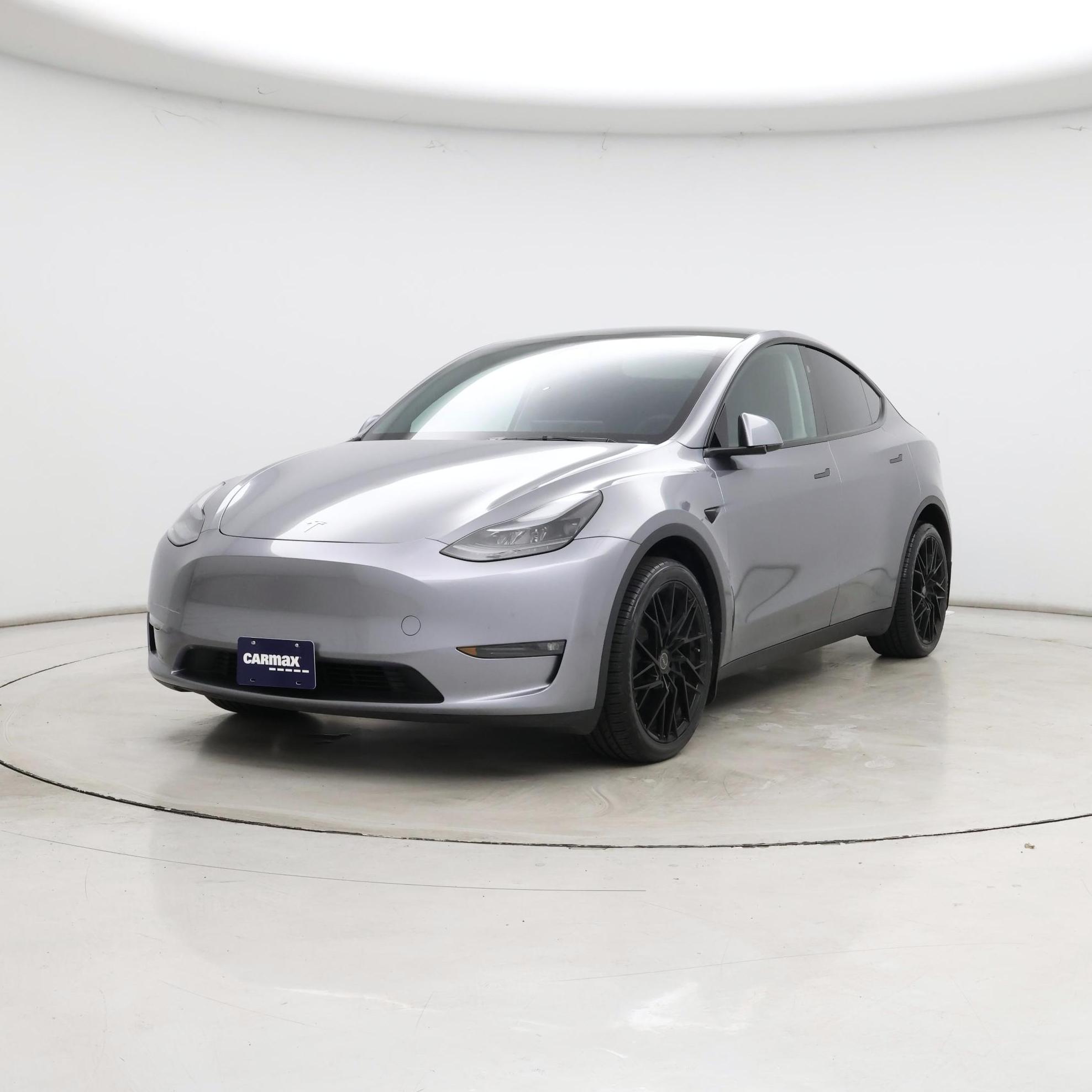 Thumbnail: 2025 Tesla Model Y - 4