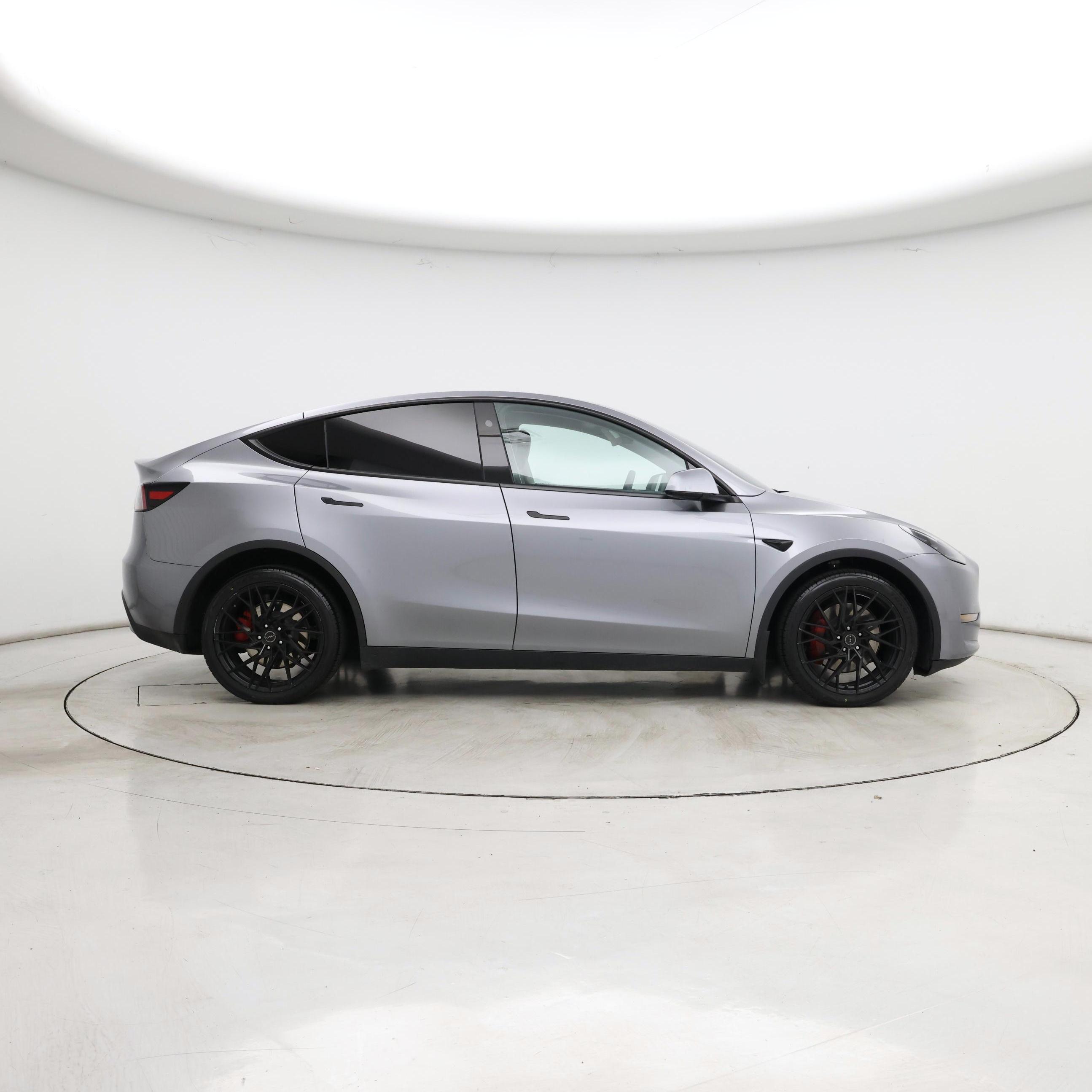 Thumbnail: 2025 Tesla Model Y - 7