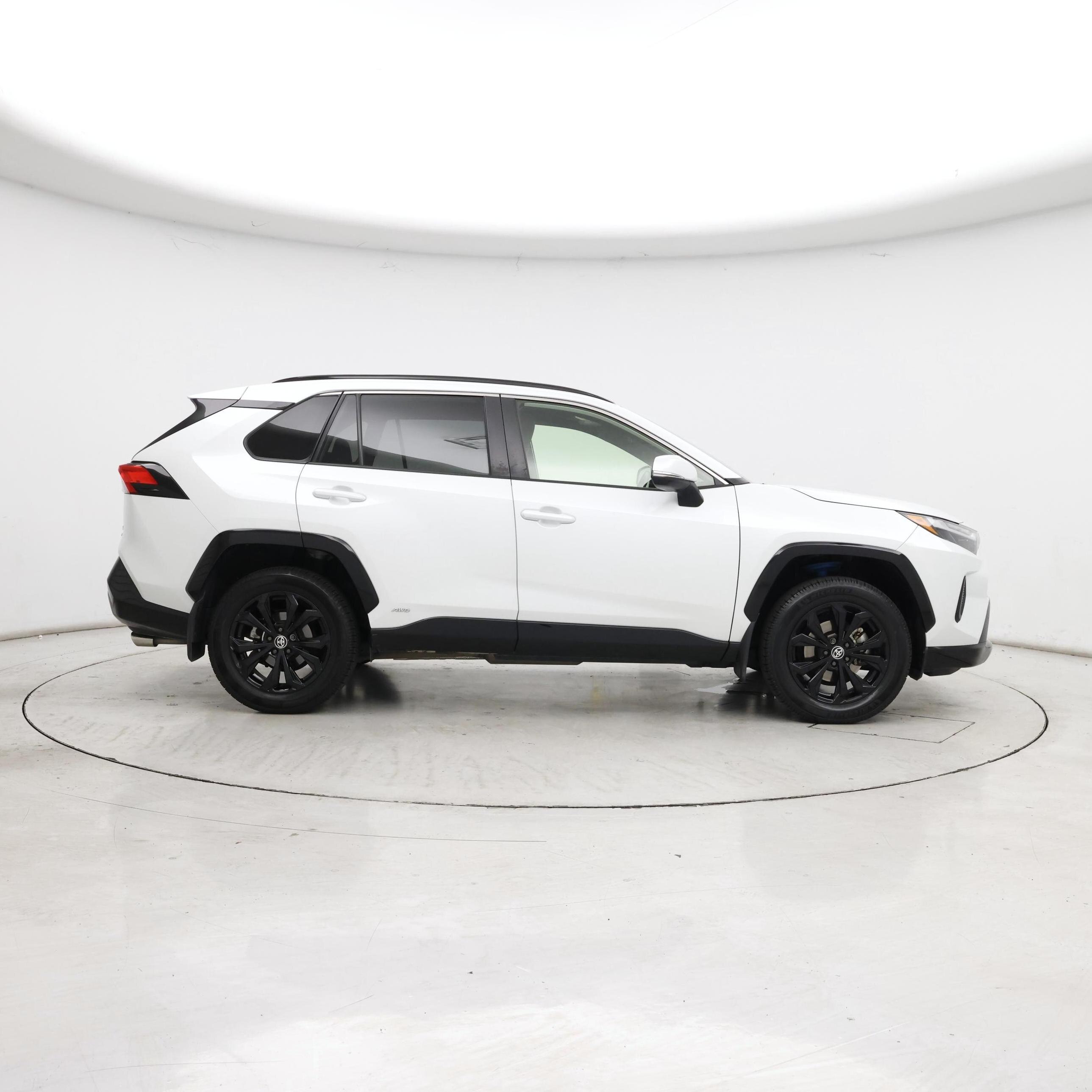 Thumbnail: 2023 Toyota RAV4 - 7
