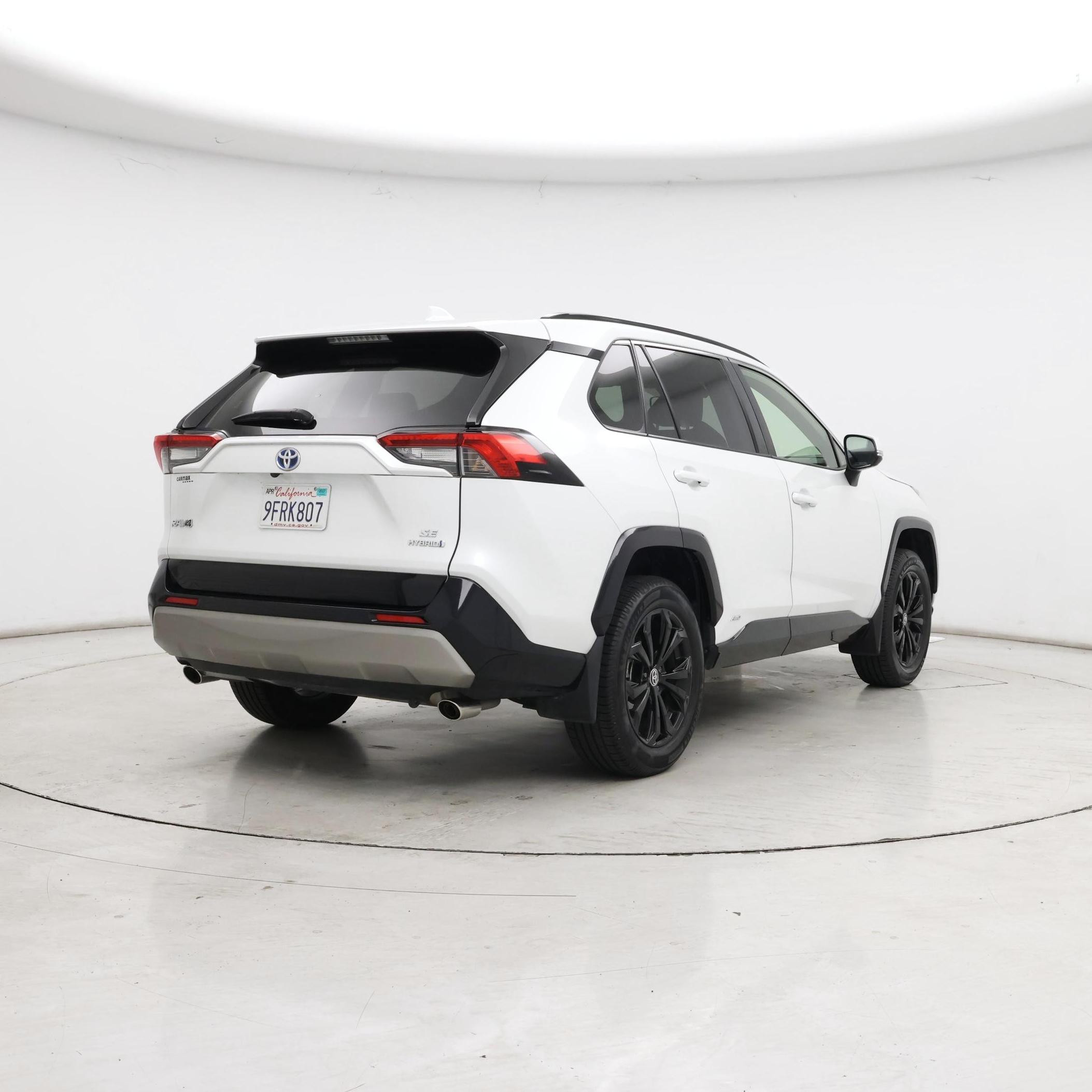 Thumbnail: 2023 Toyota RAV4 - 8