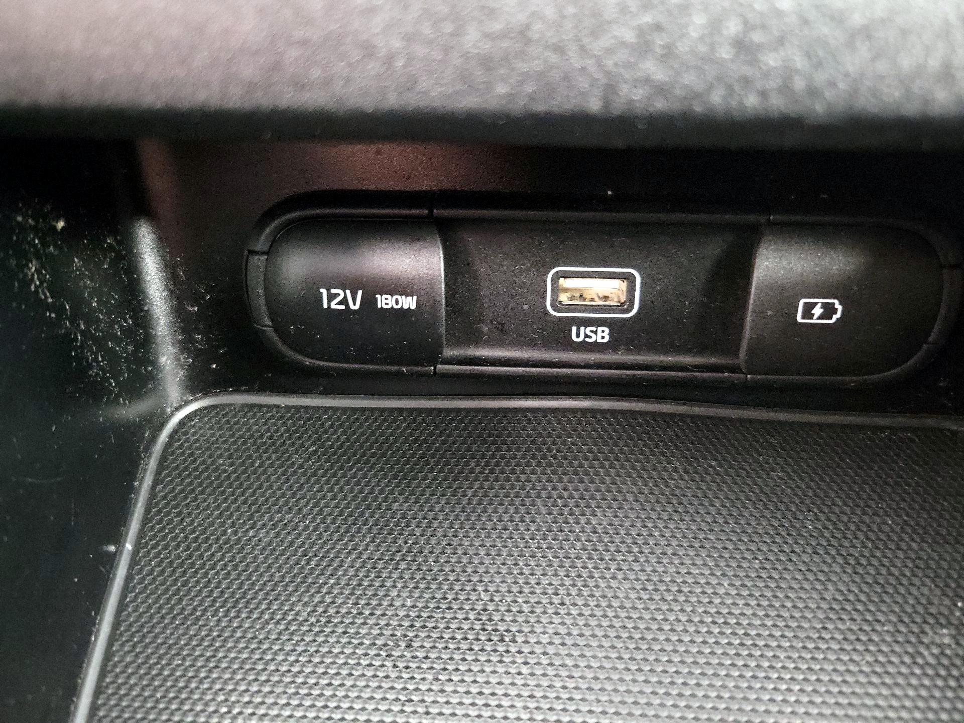 Thumbnail: 2024 Kia Forte - 18