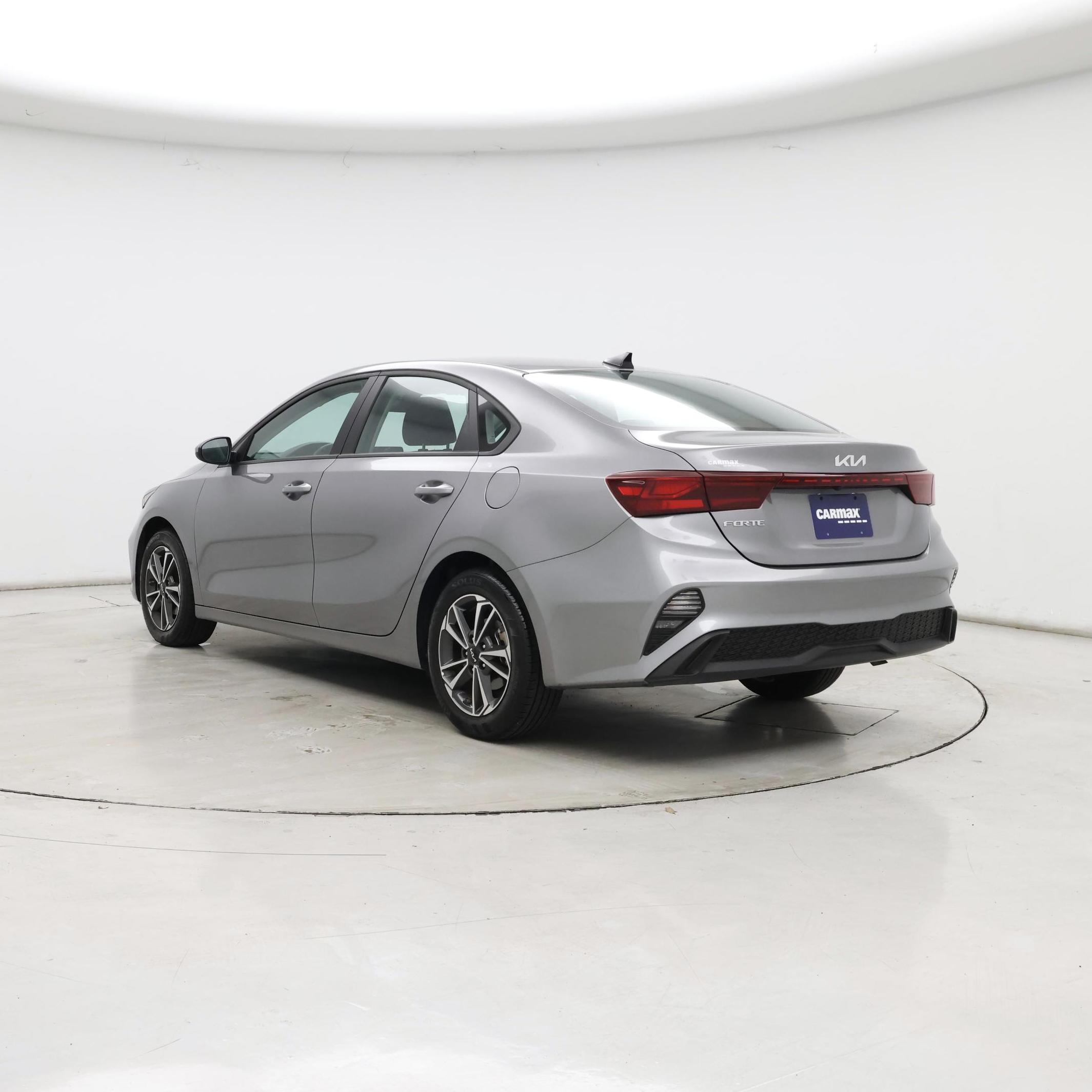 Thumbnail: 2024 Kia Forte - 2