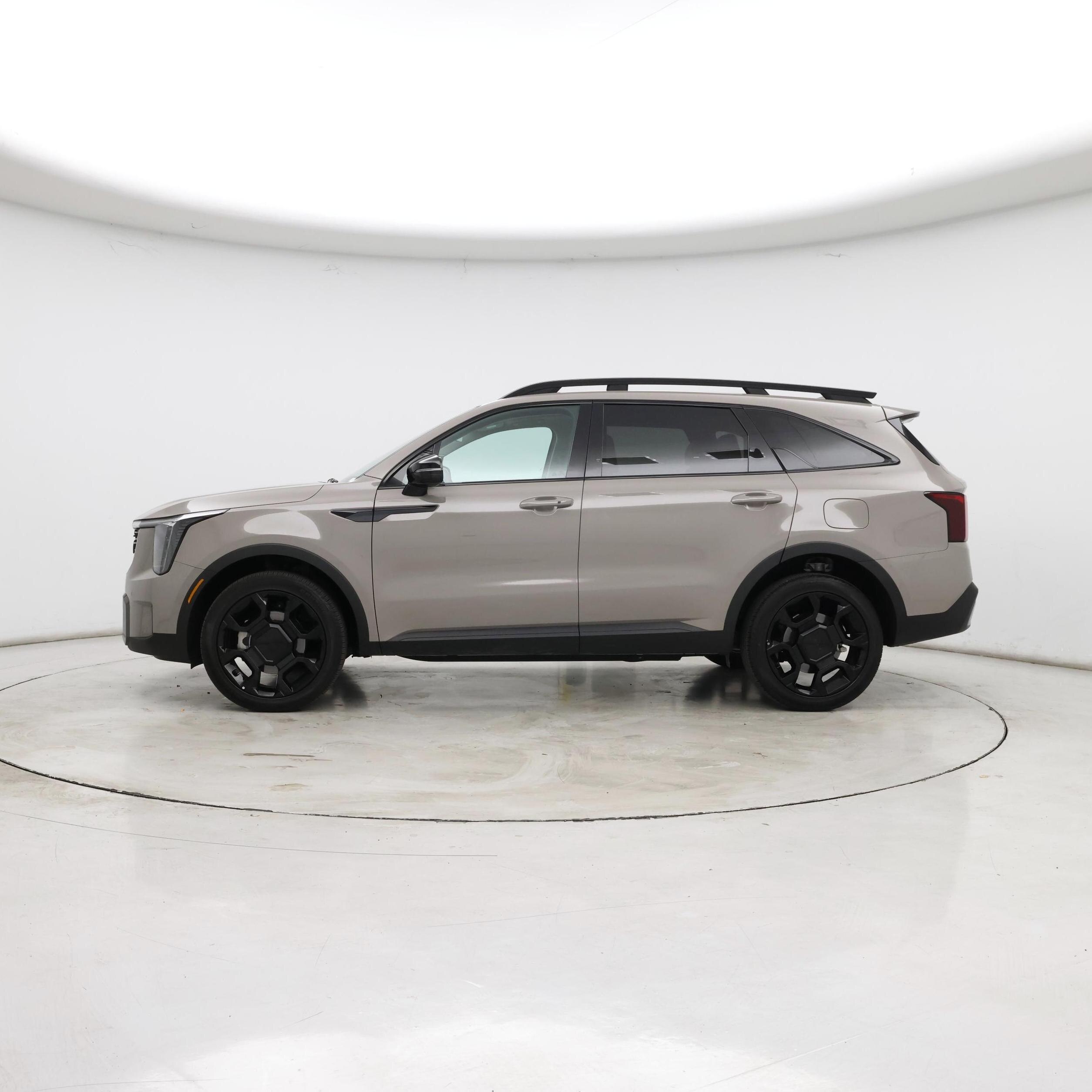 Thumbnail: 2025 Kia Sorento - 3