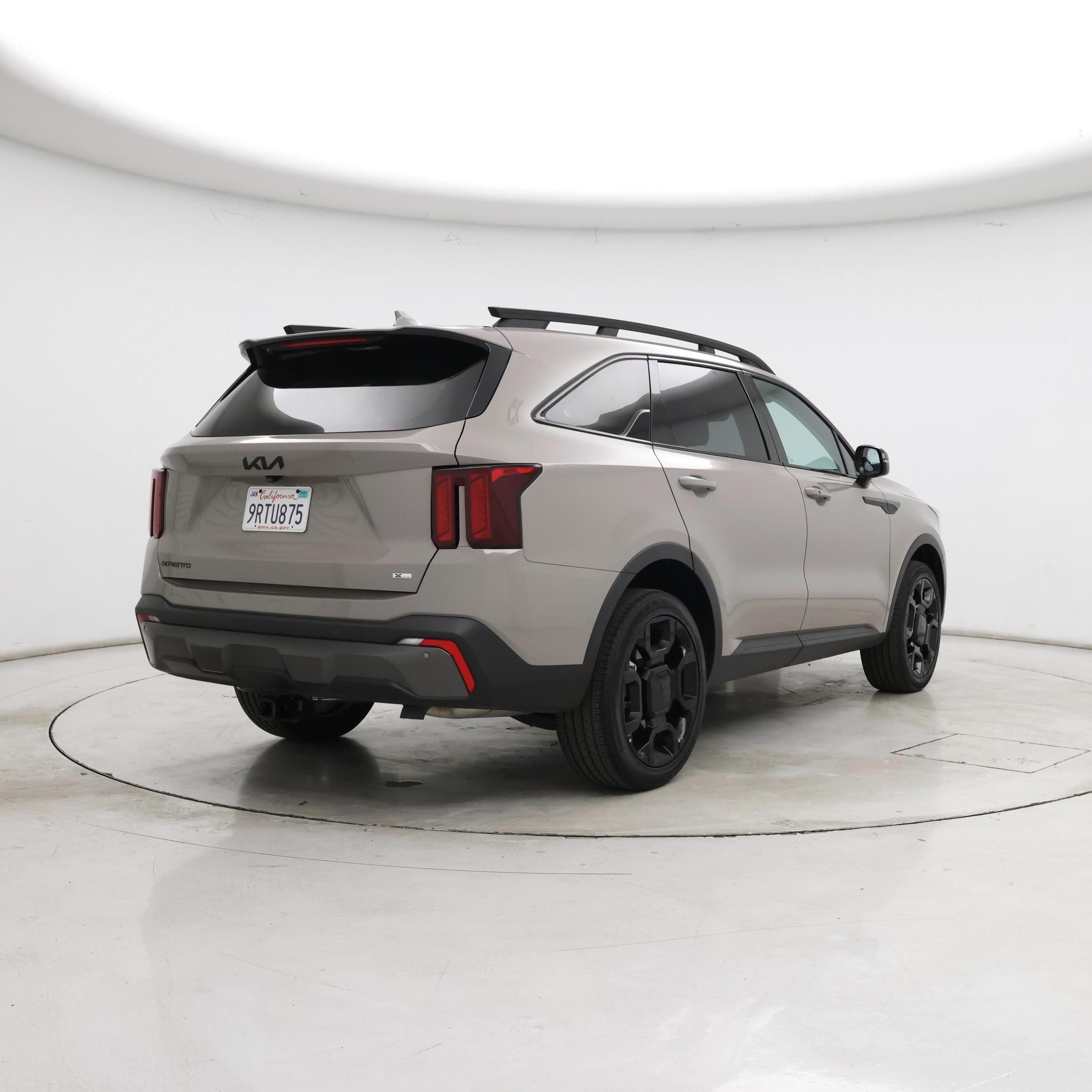 Thumbnail: 2025 Kia Sorento - 8