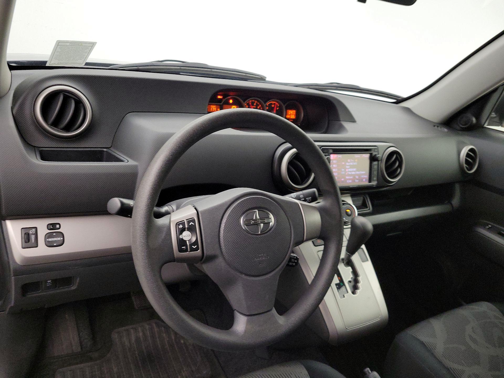 Thumbnail: 2014 Scion xB - 9