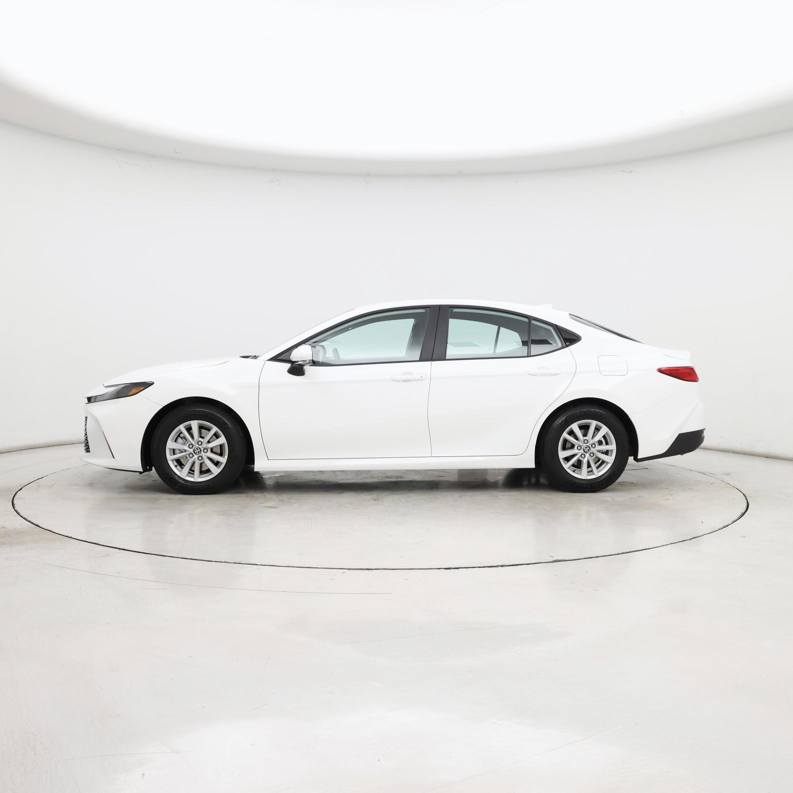 Thumbnail: 2026 Toyota Camry - 3