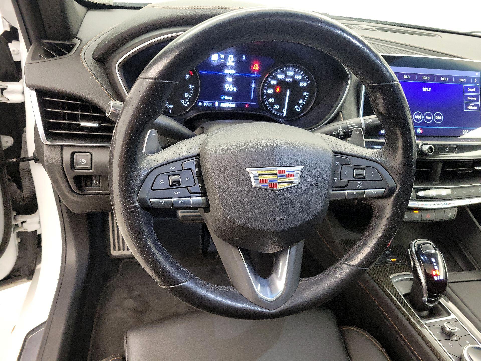 Thumbnail: 2020 Cadillac CT5 - 10
