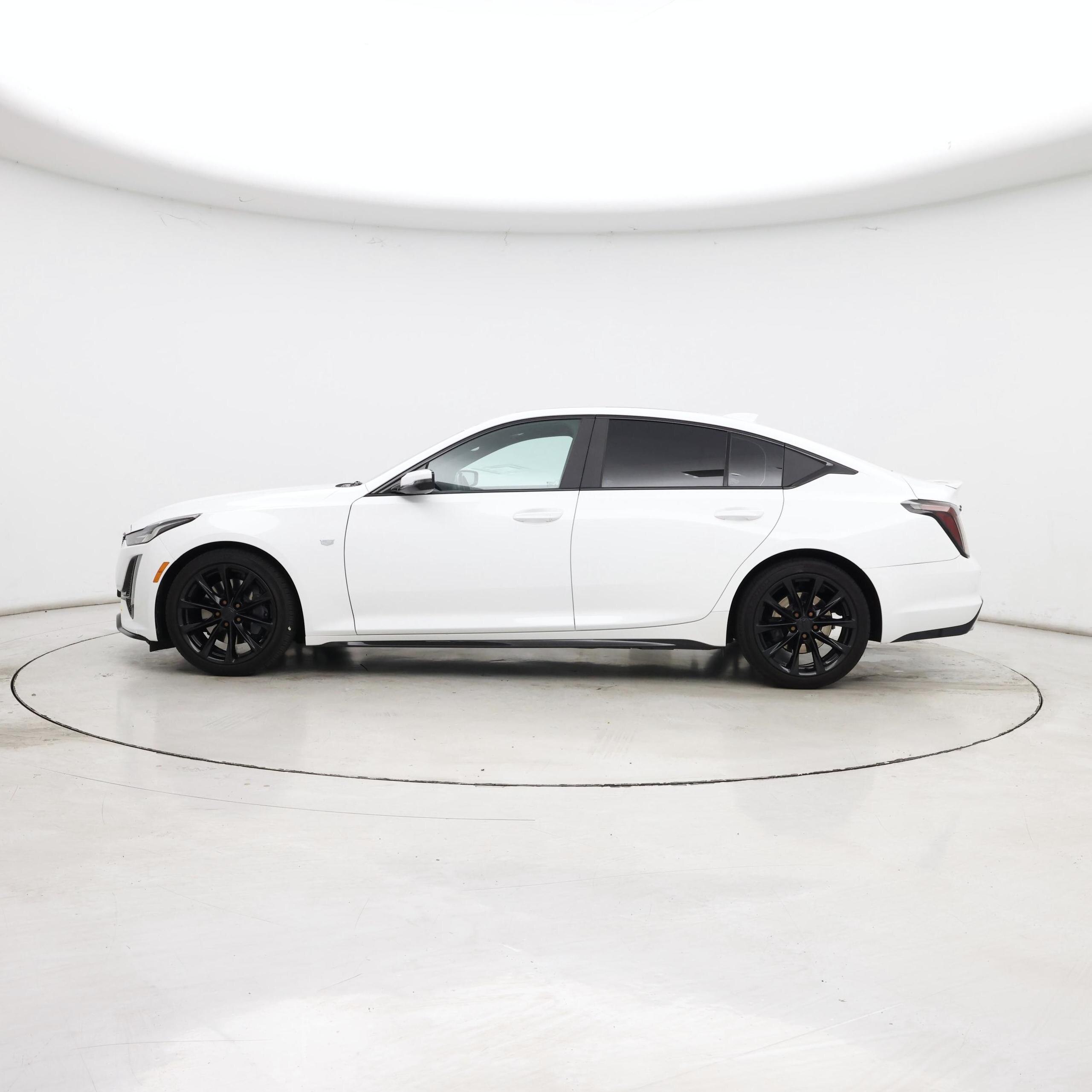 Thumbnail: 2020 Cadillac CT5 - 3