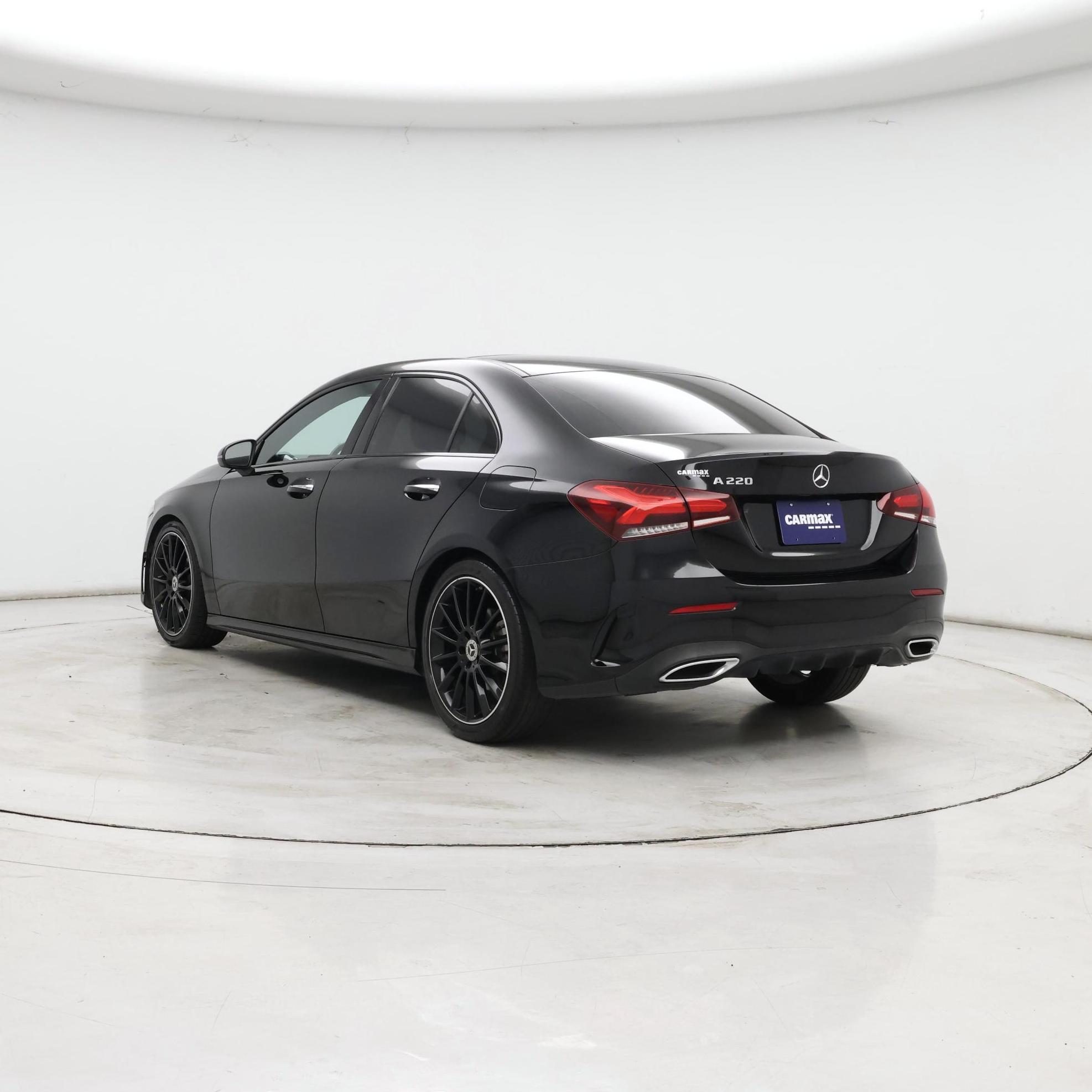 Thumbnail: 2022 Mercedes-Benz A-Class - 2