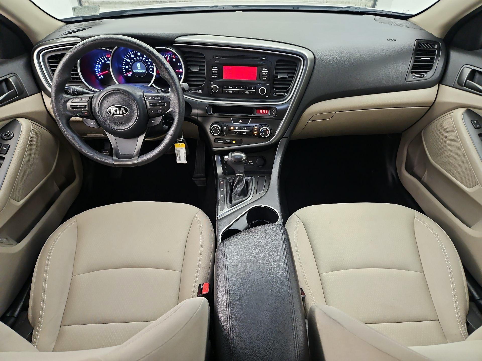 Thumbnail: 2015 Kia Optima - 9