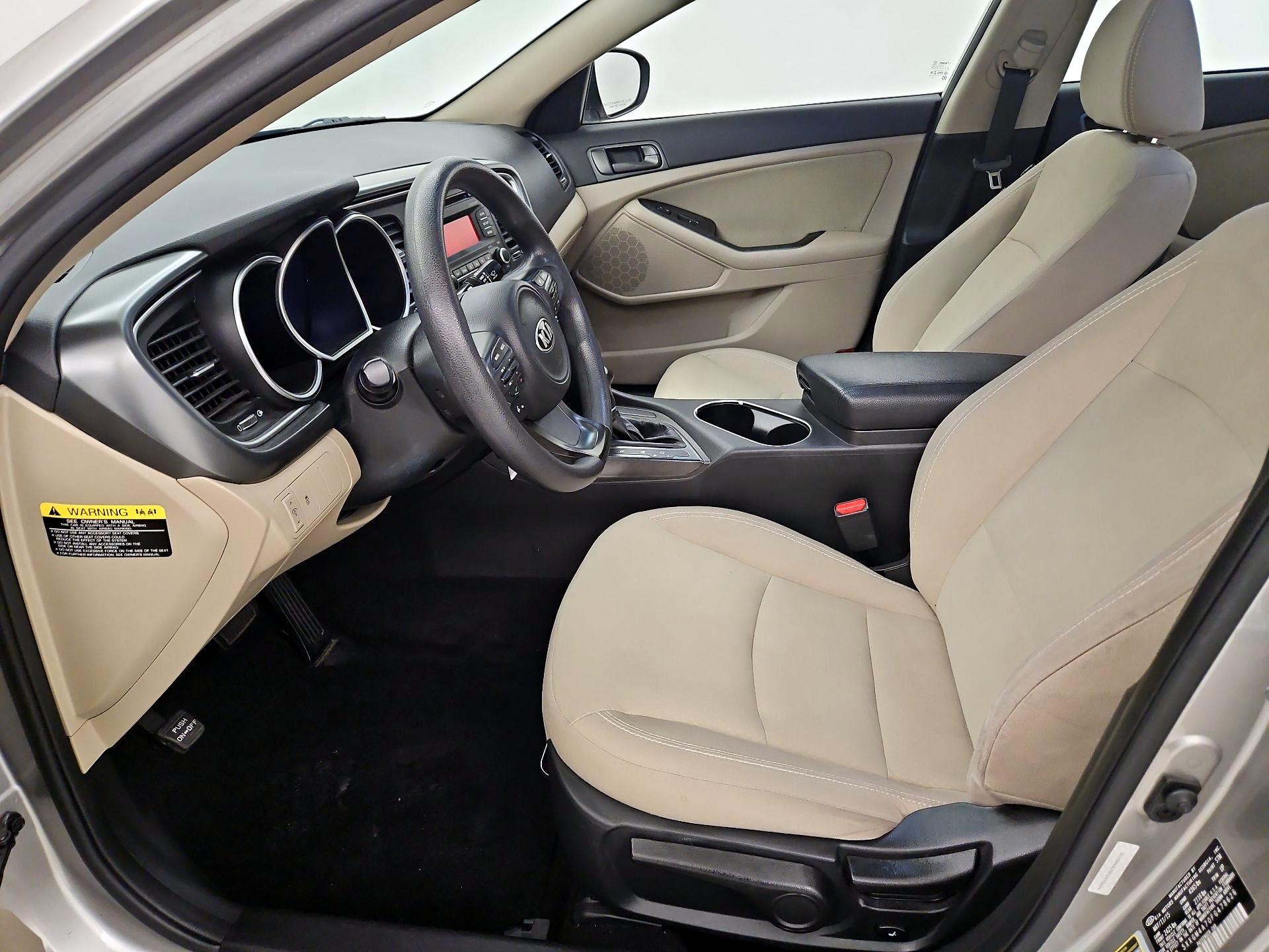 Thumbnail: 2015 Kia Optima - 11