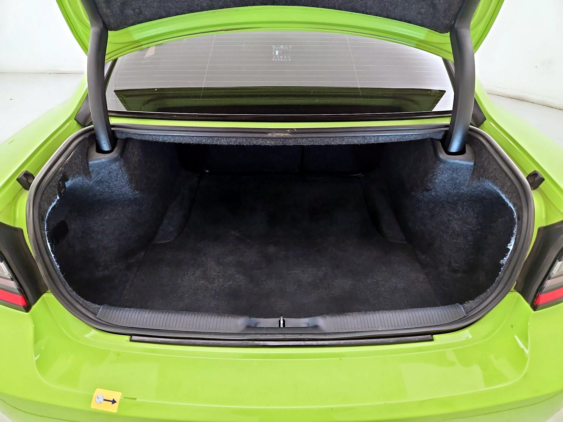 Thumbnail: 2019 Dodge Charger - 19