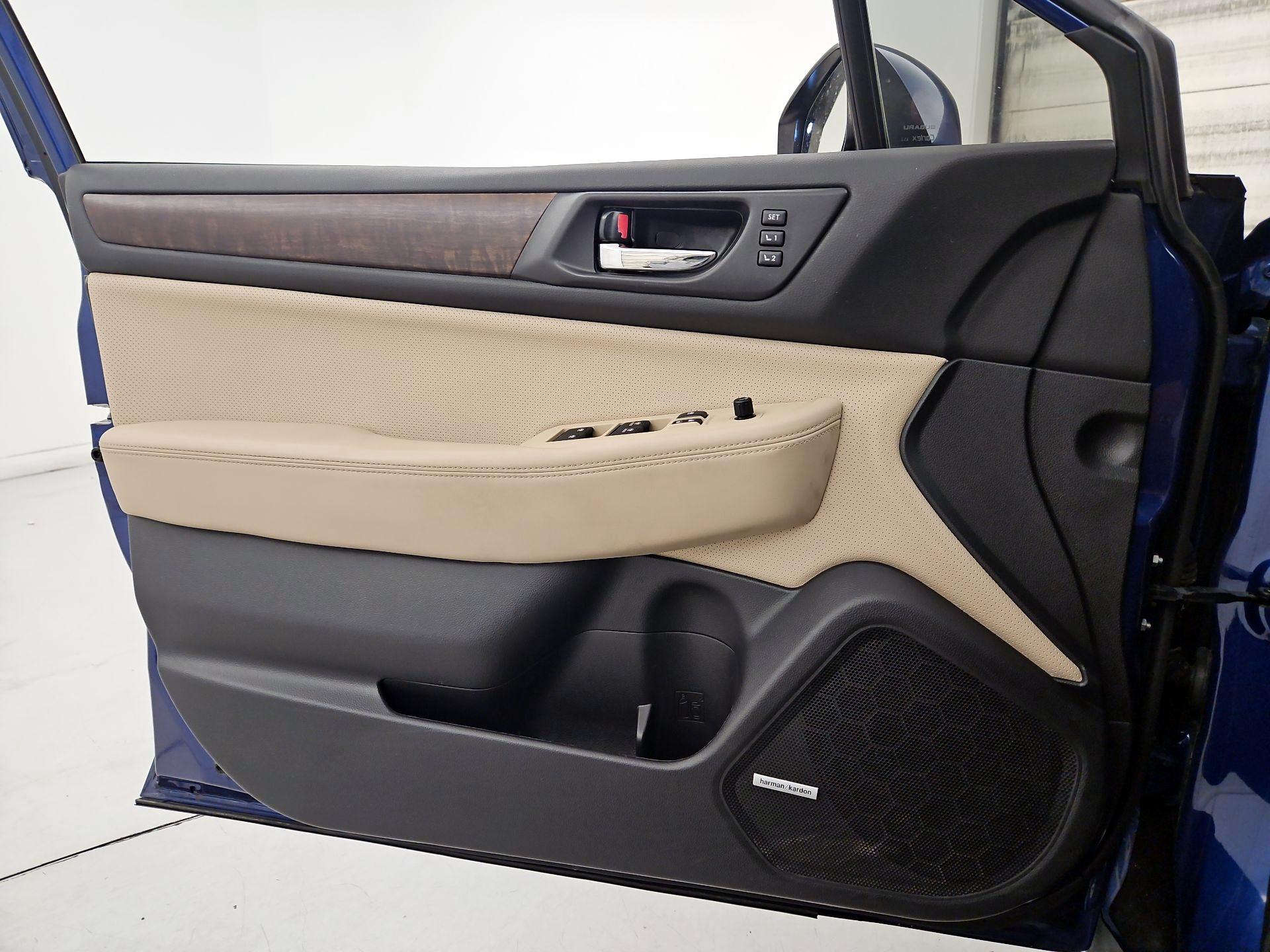 Thumbnail: 2016 Subaru Outback - 12