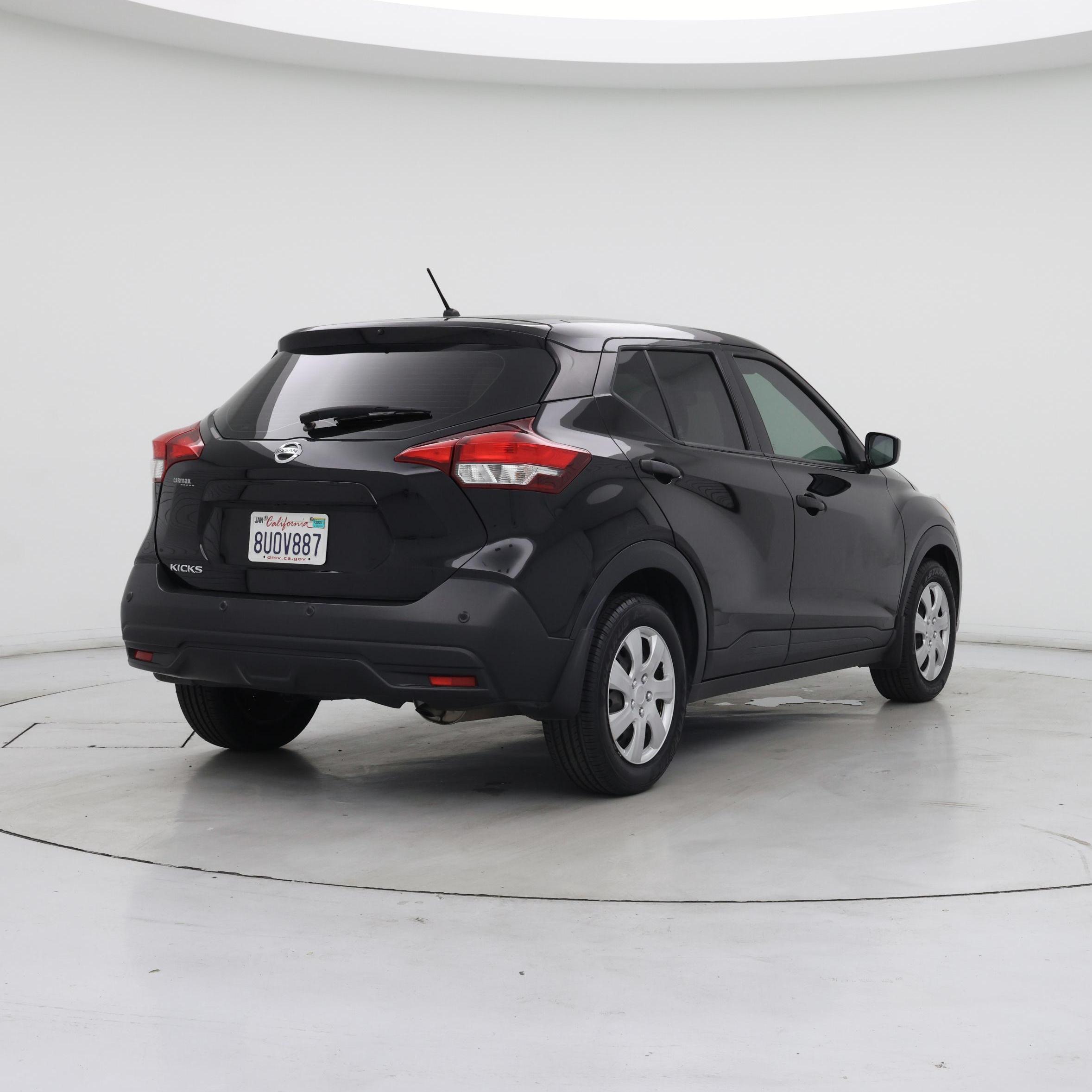 Thumbnail: 2020 Nissan Kicks - 8