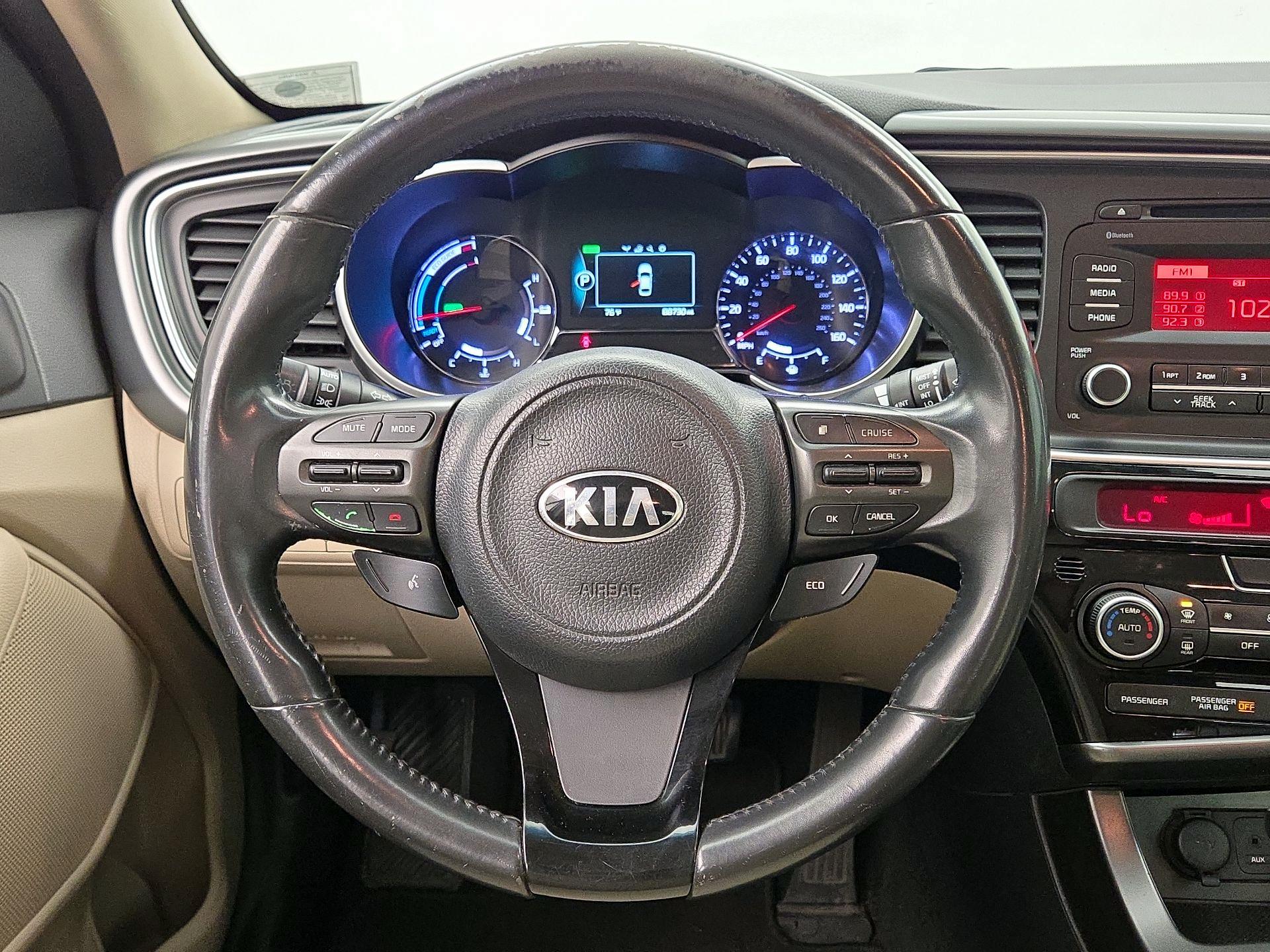 Thumbnail: 2015 Kia Optima - 10
