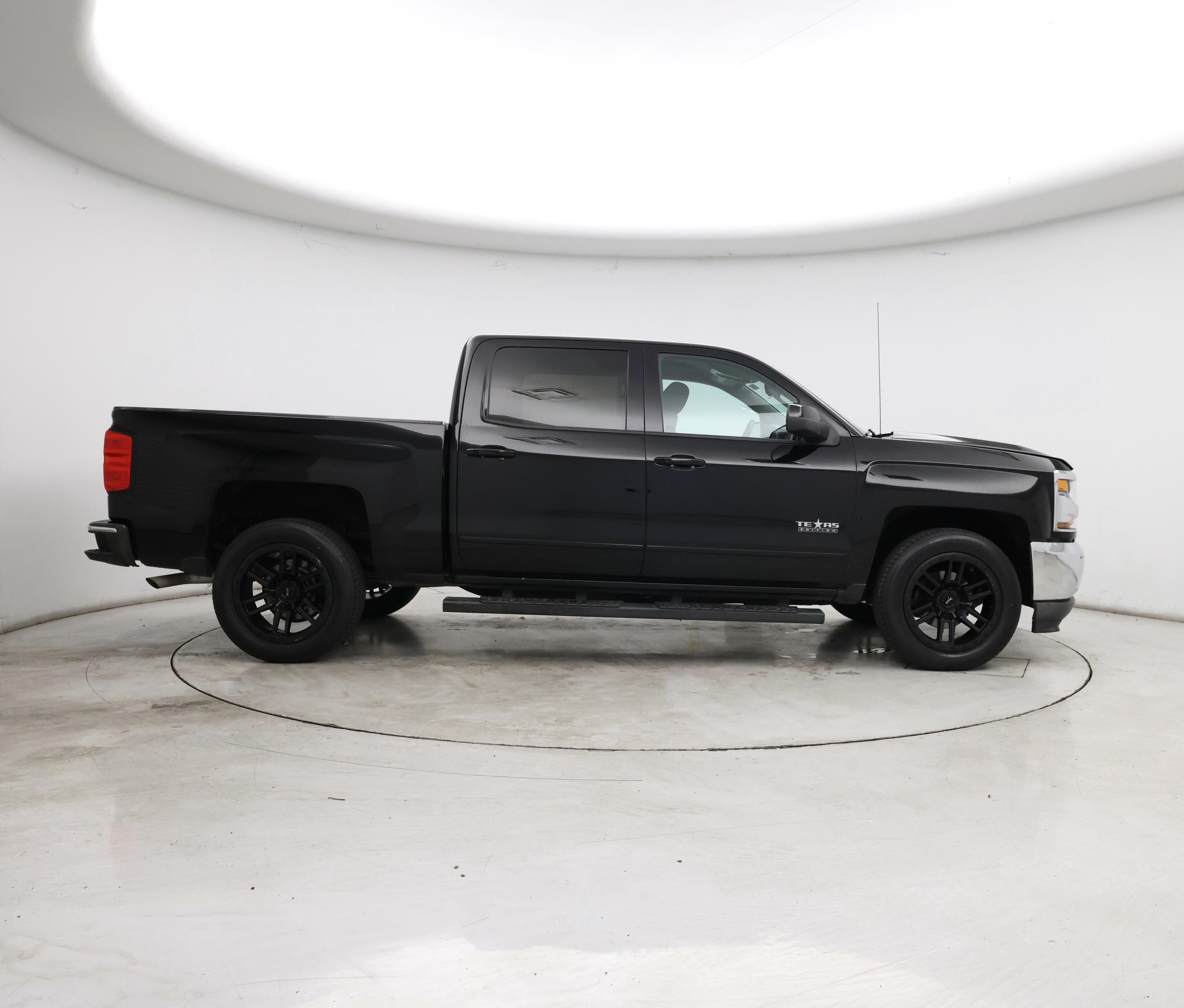 Thumbnail: 2017 Chevrolet Silverado 1500 - 7