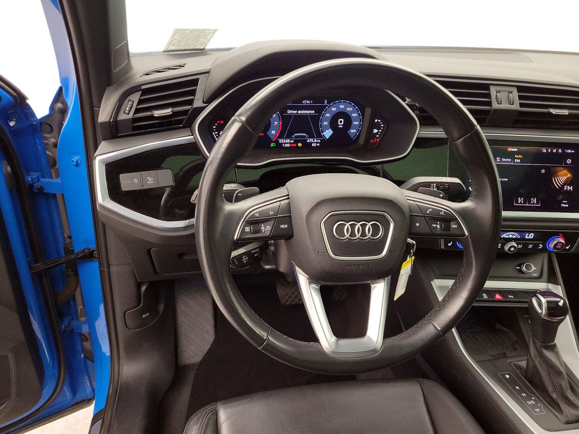 Thumbnail: 2022 Audi Q3 - 10