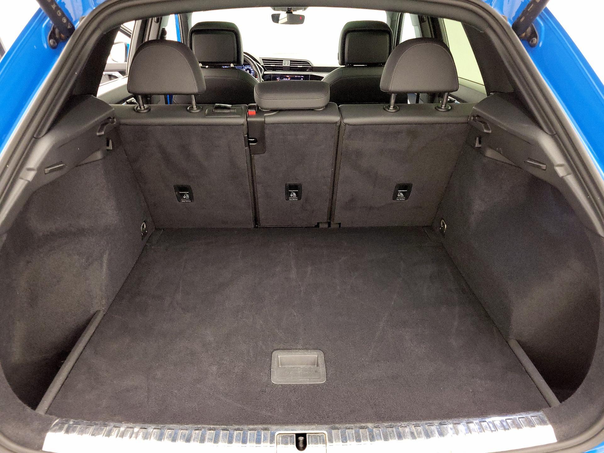 Thumbnail: 2022 Audi Q3 - 20