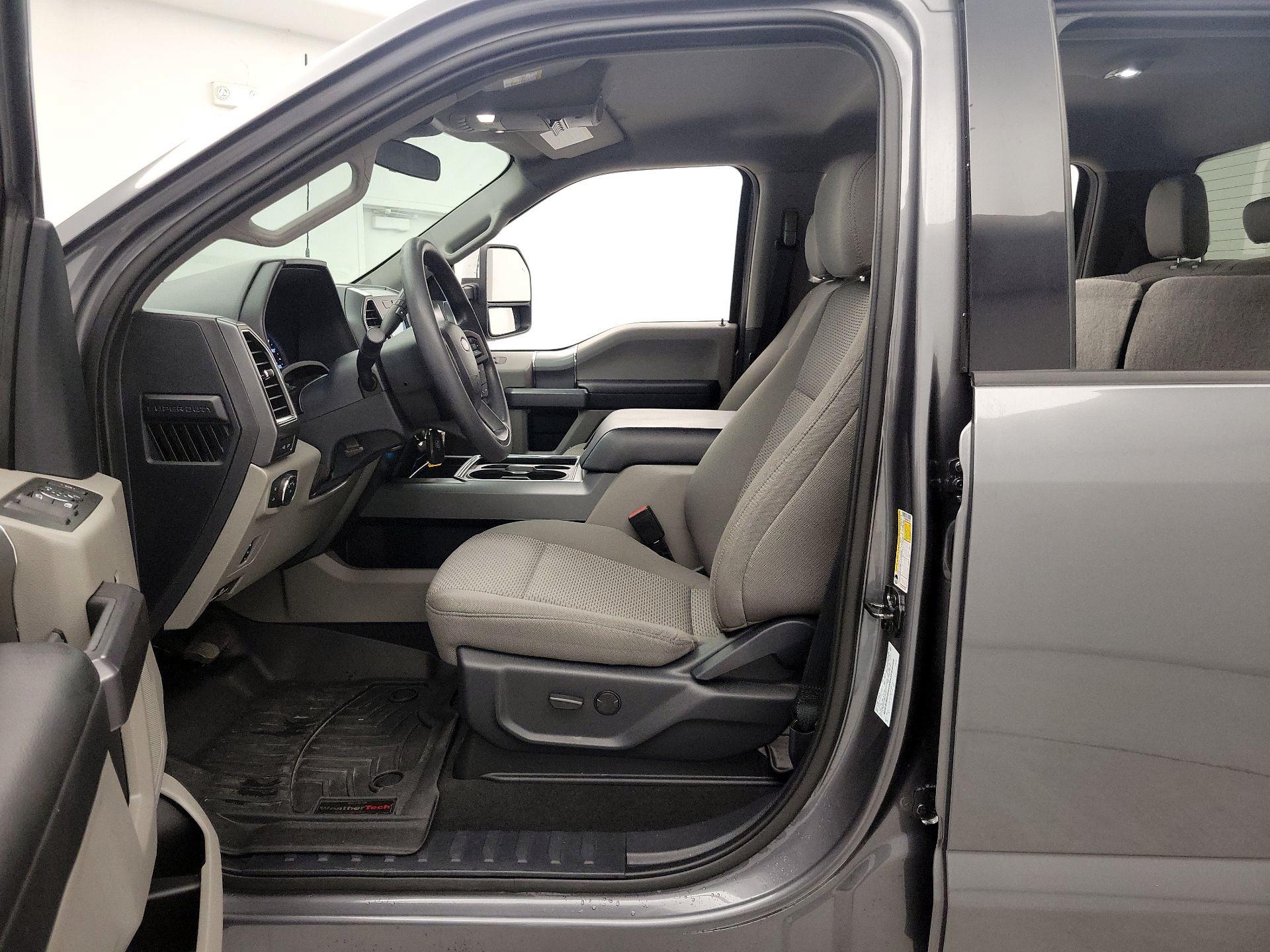 Thumbnail: 2022 Ford F-250 - 11