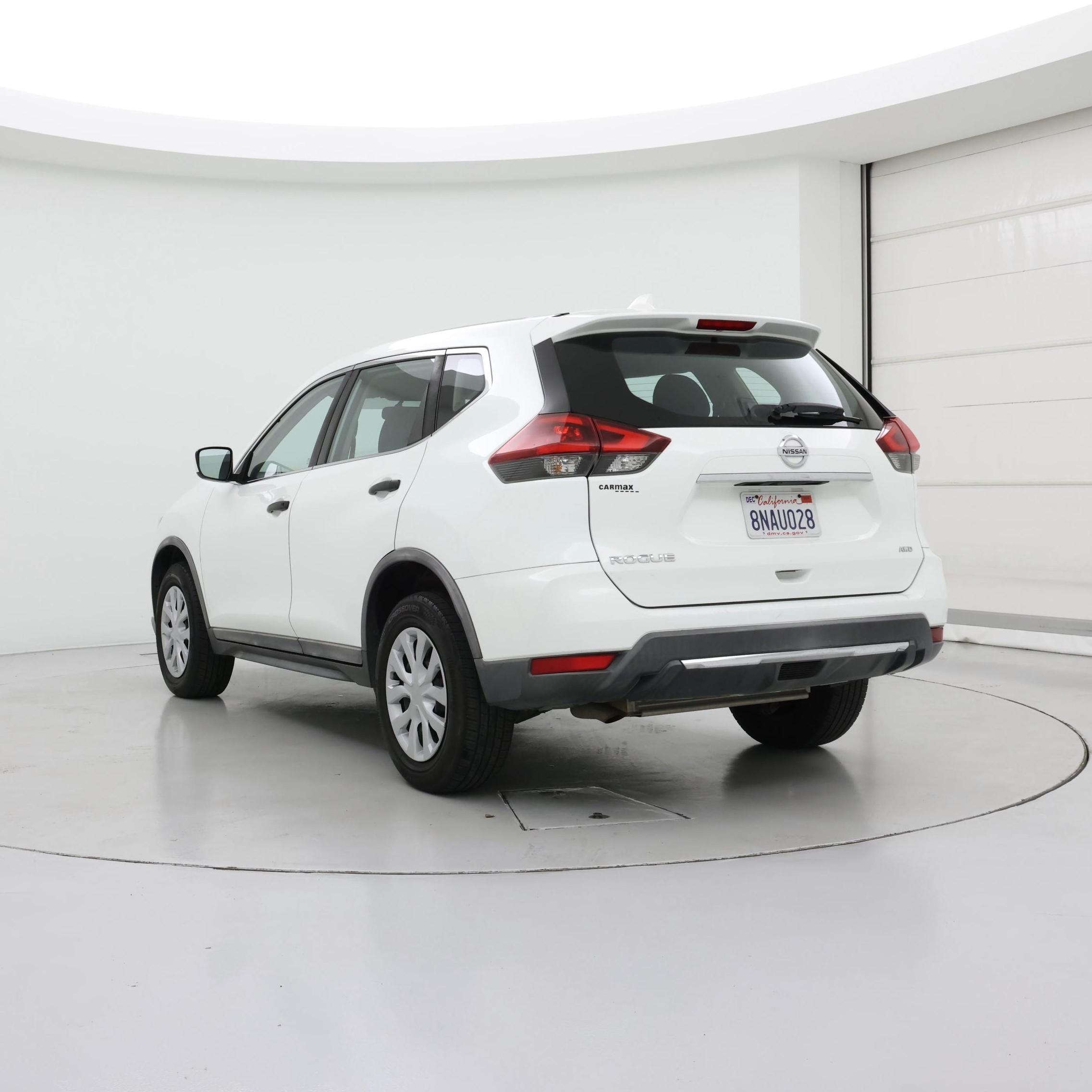 Thumbnail: 2018 Nissan Rogue - 2