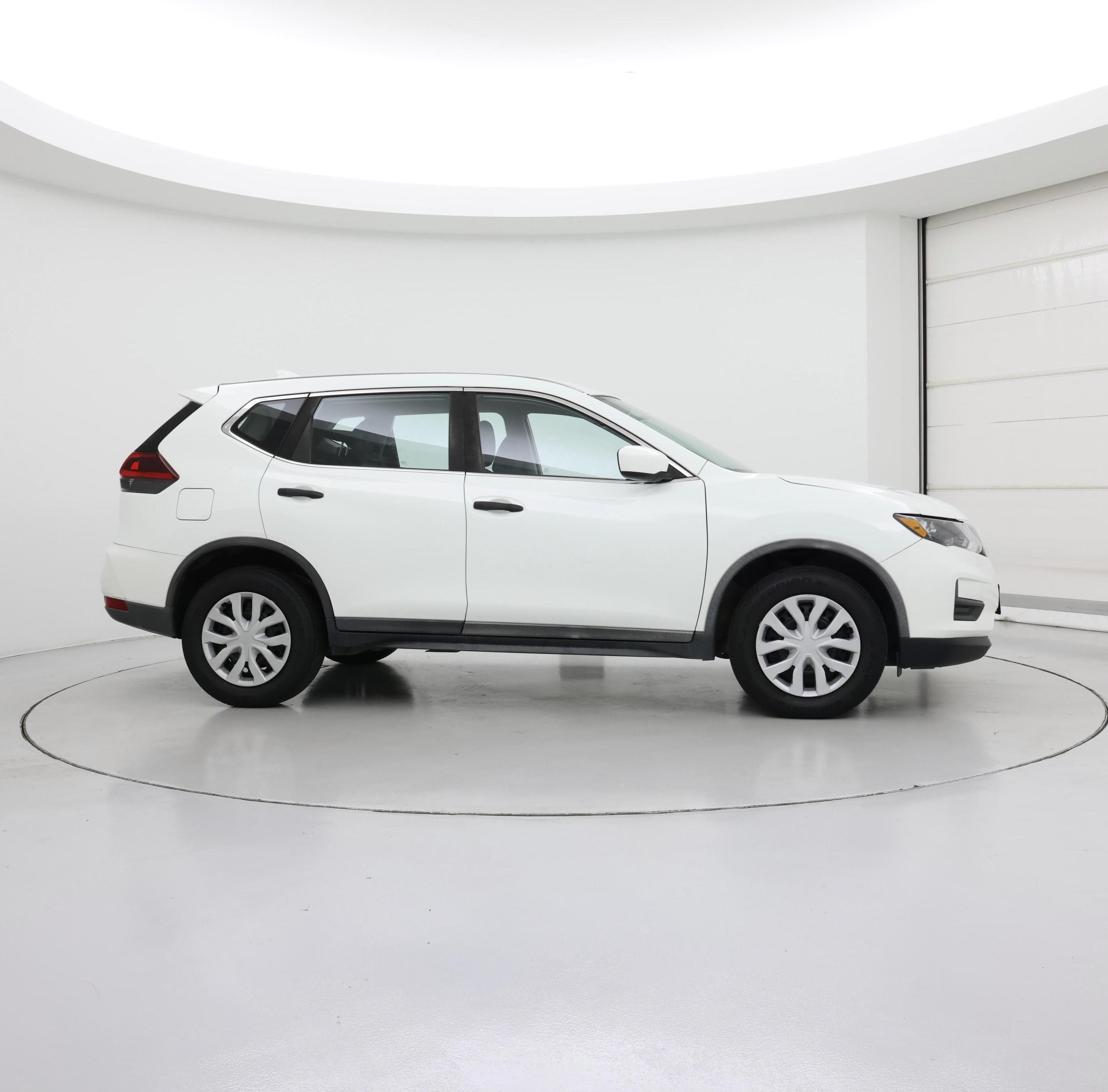 Thumbnail: 2018 Nissan Rogue - 7