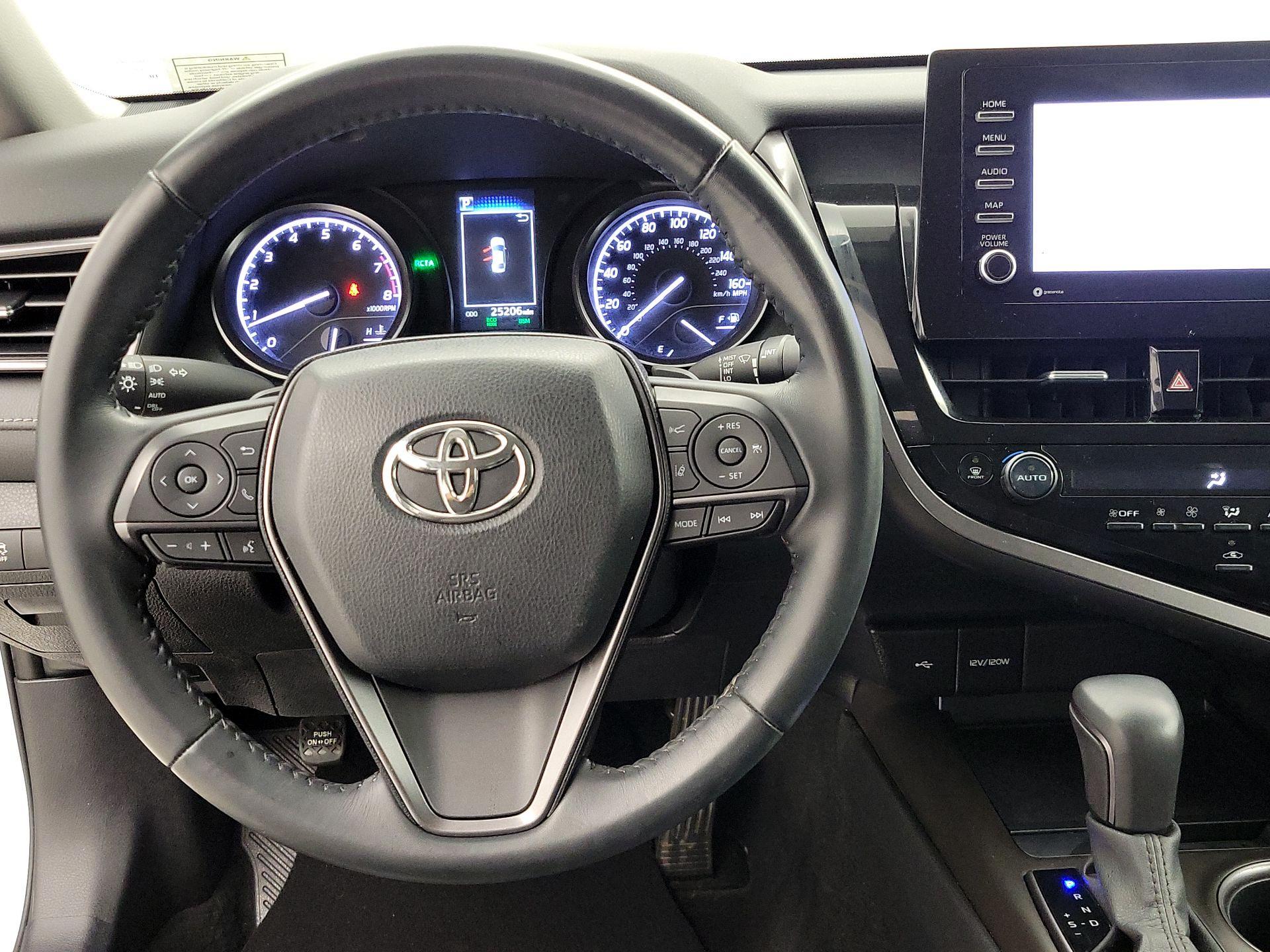 Thumbnail: 2023 Toyota Camry - 10