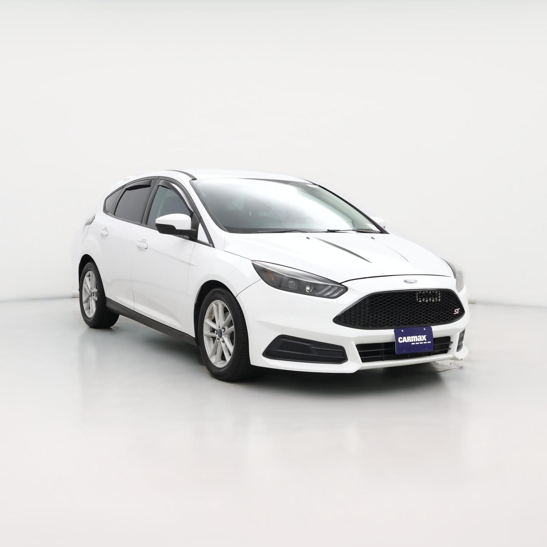 Thumbnail: 2017 Ford Focus - 1