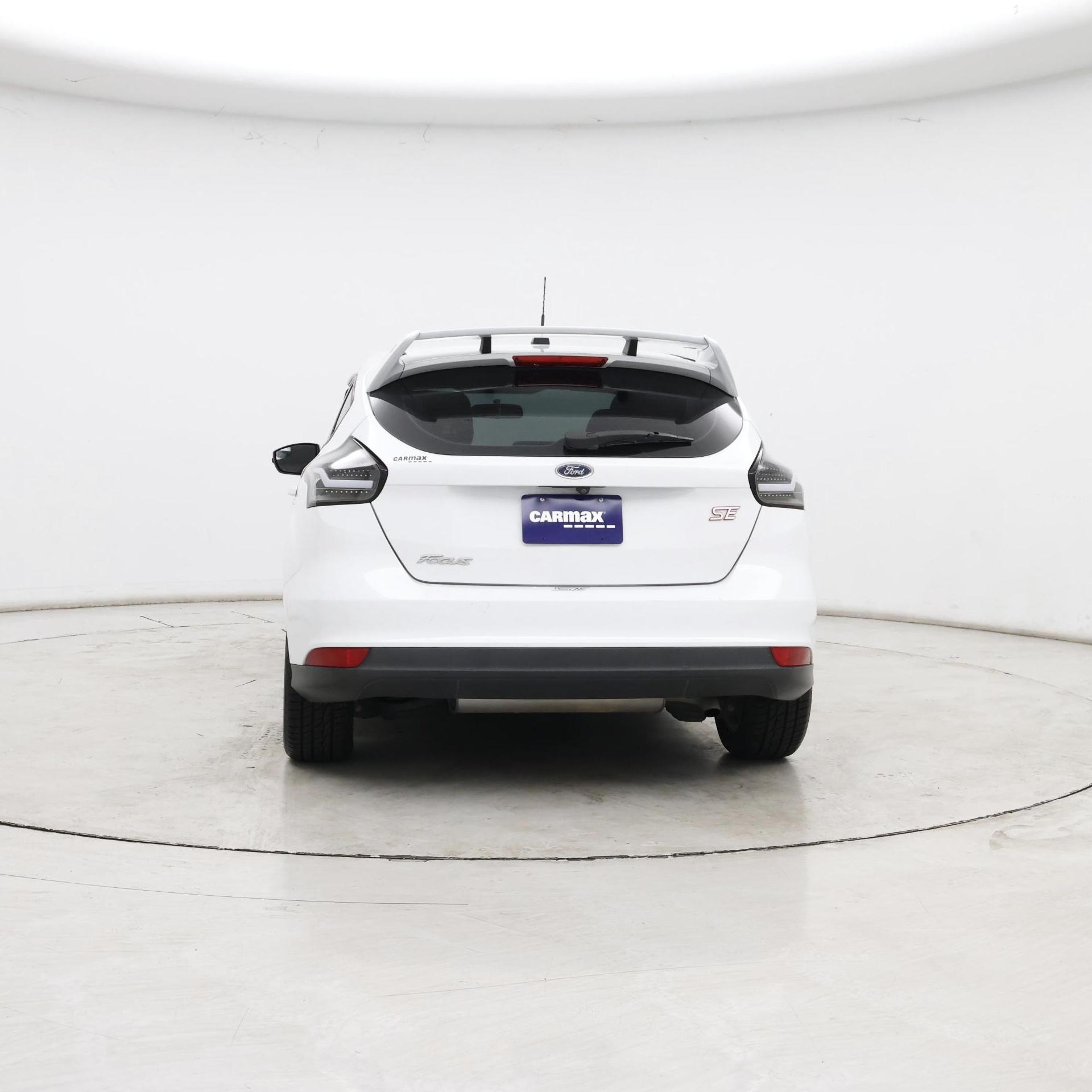 Thumbnail: 2017 Ford Focus - 6