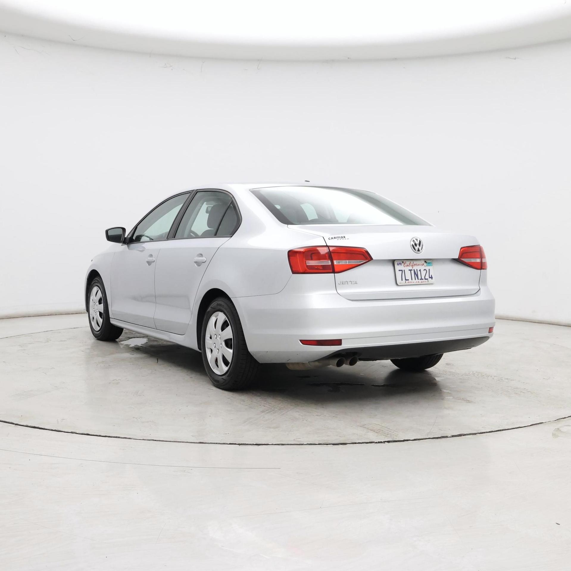 Thumbnail: 2015 Volkswagen Jetta - 2
