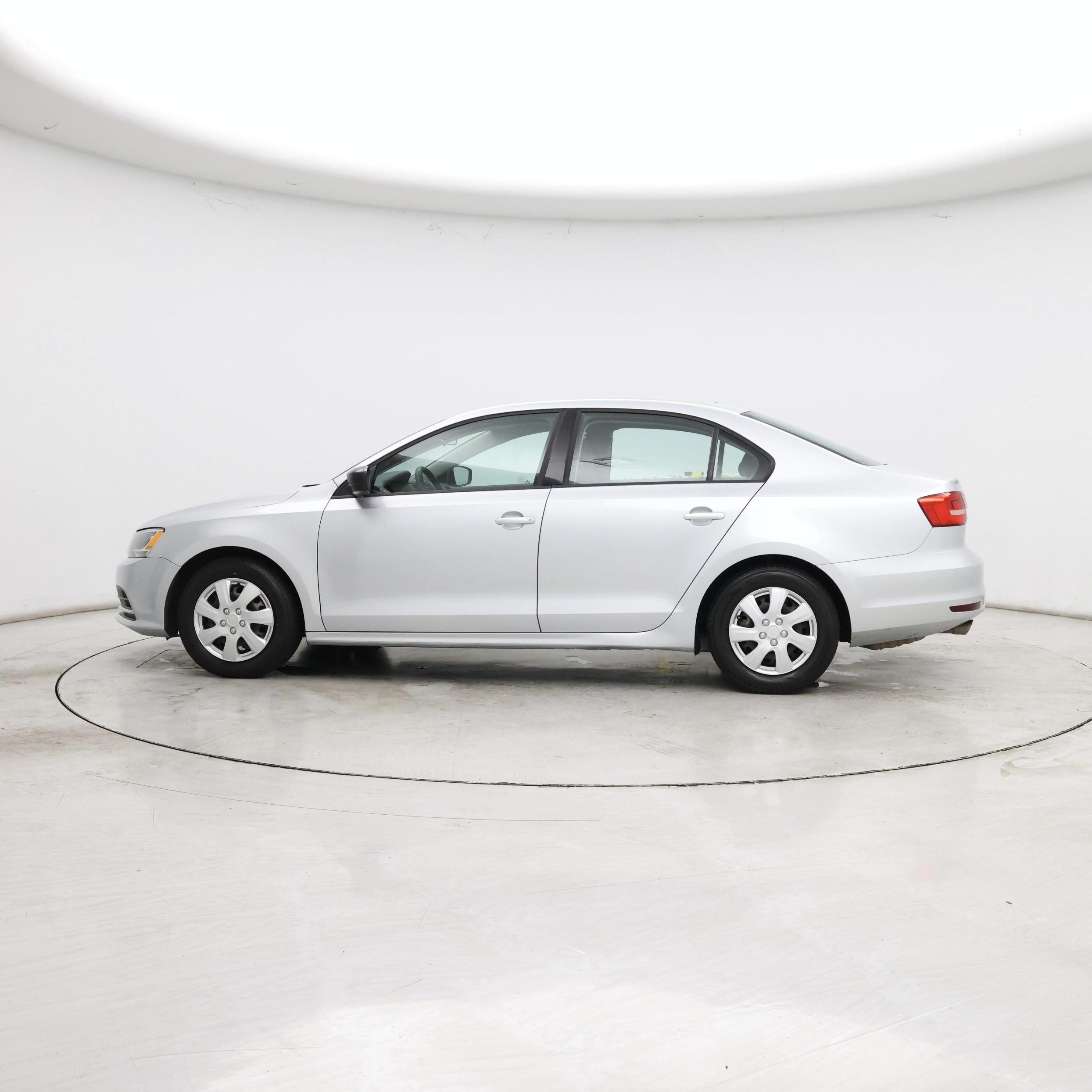 Thumbnail: 2015 Volkswagen Jetta - 3