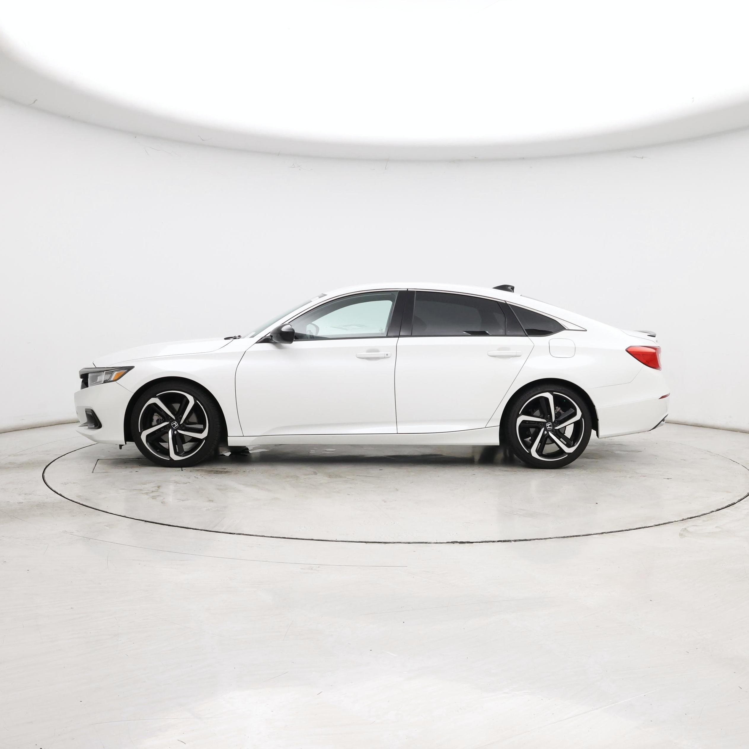Thumbnail: 2022 Honda Accord - 3