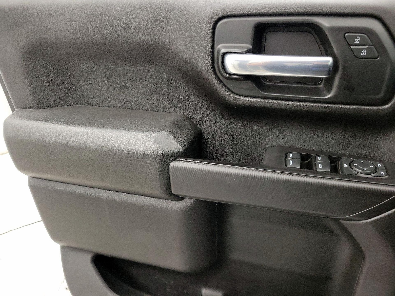 2020 Chevrolet Silverado 1500 Custom - Photo 13
