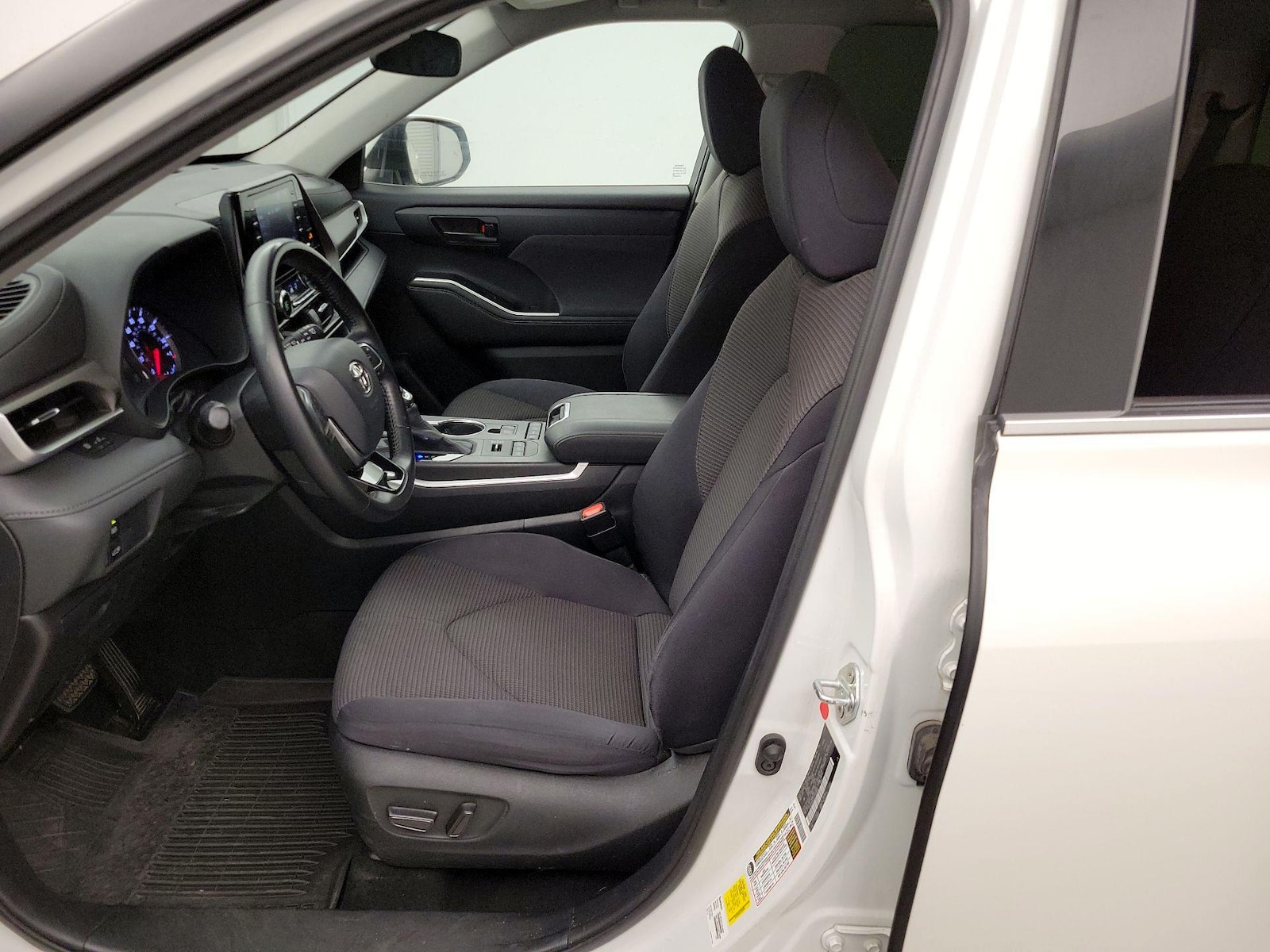 Power Seat(s) & Side Airbags