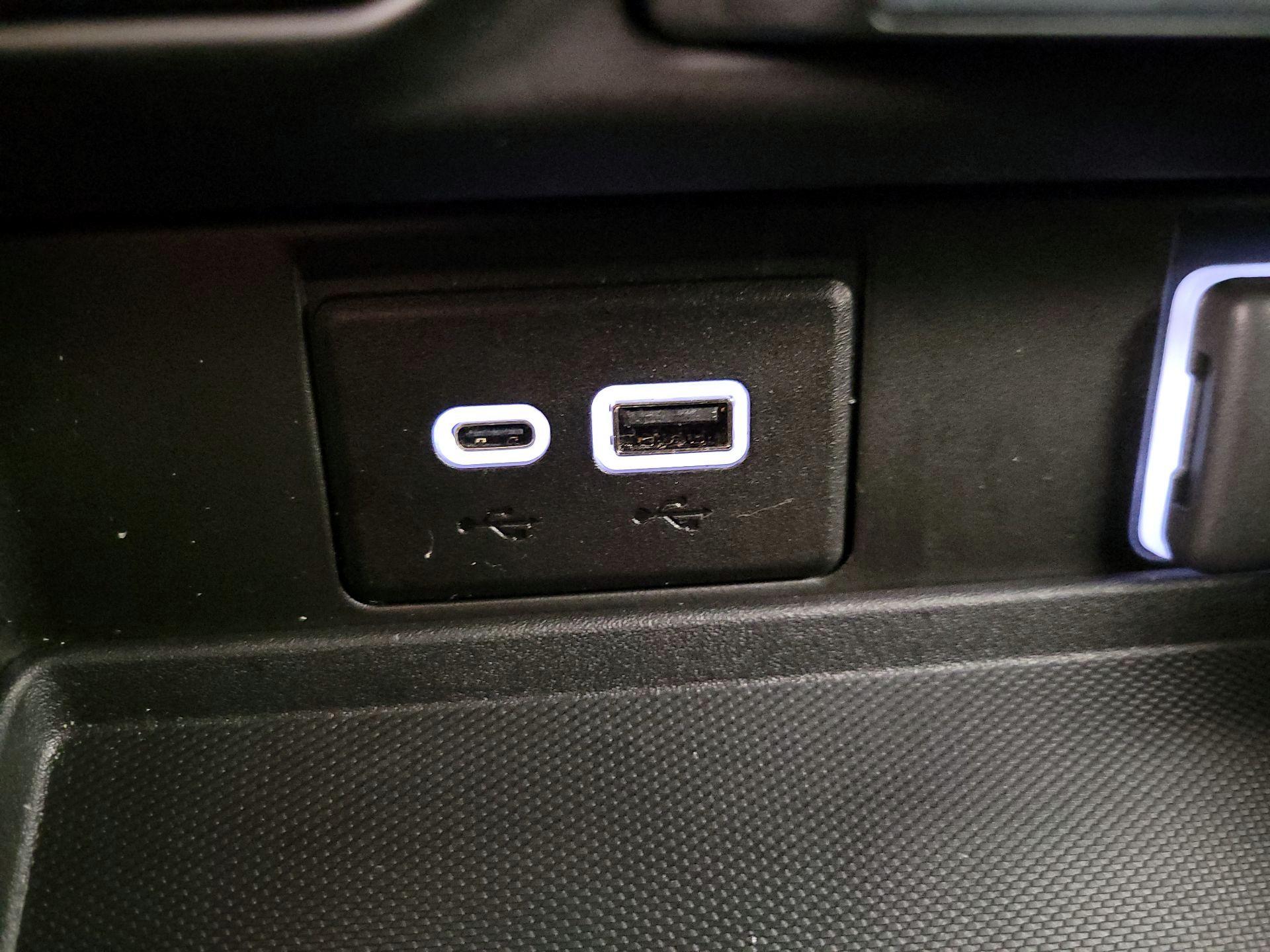 Thumbnail: 2024 GMC Yukon - 18