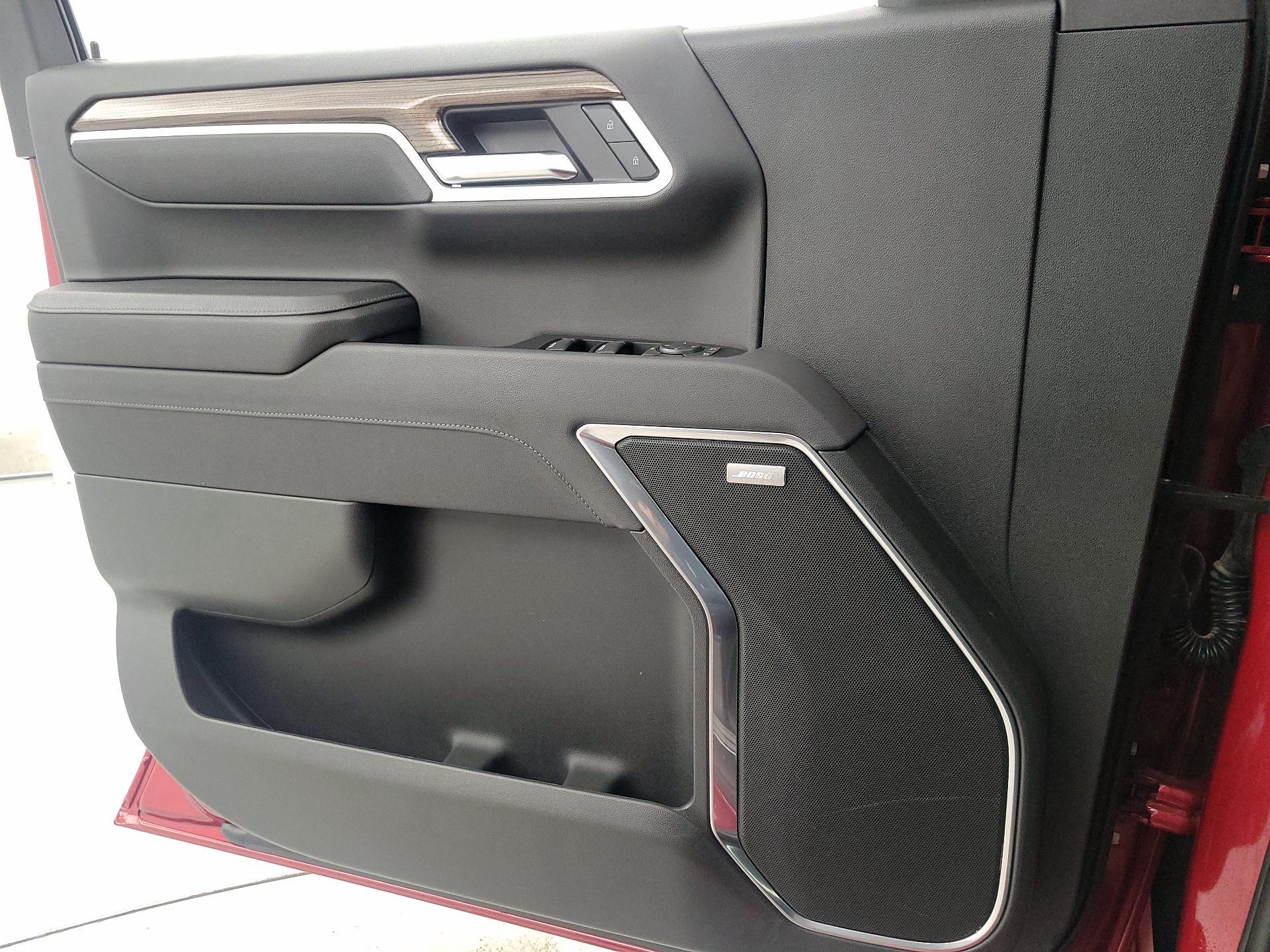 Thumbnail: 2025 Chevrolet Silverado 1500 - 12