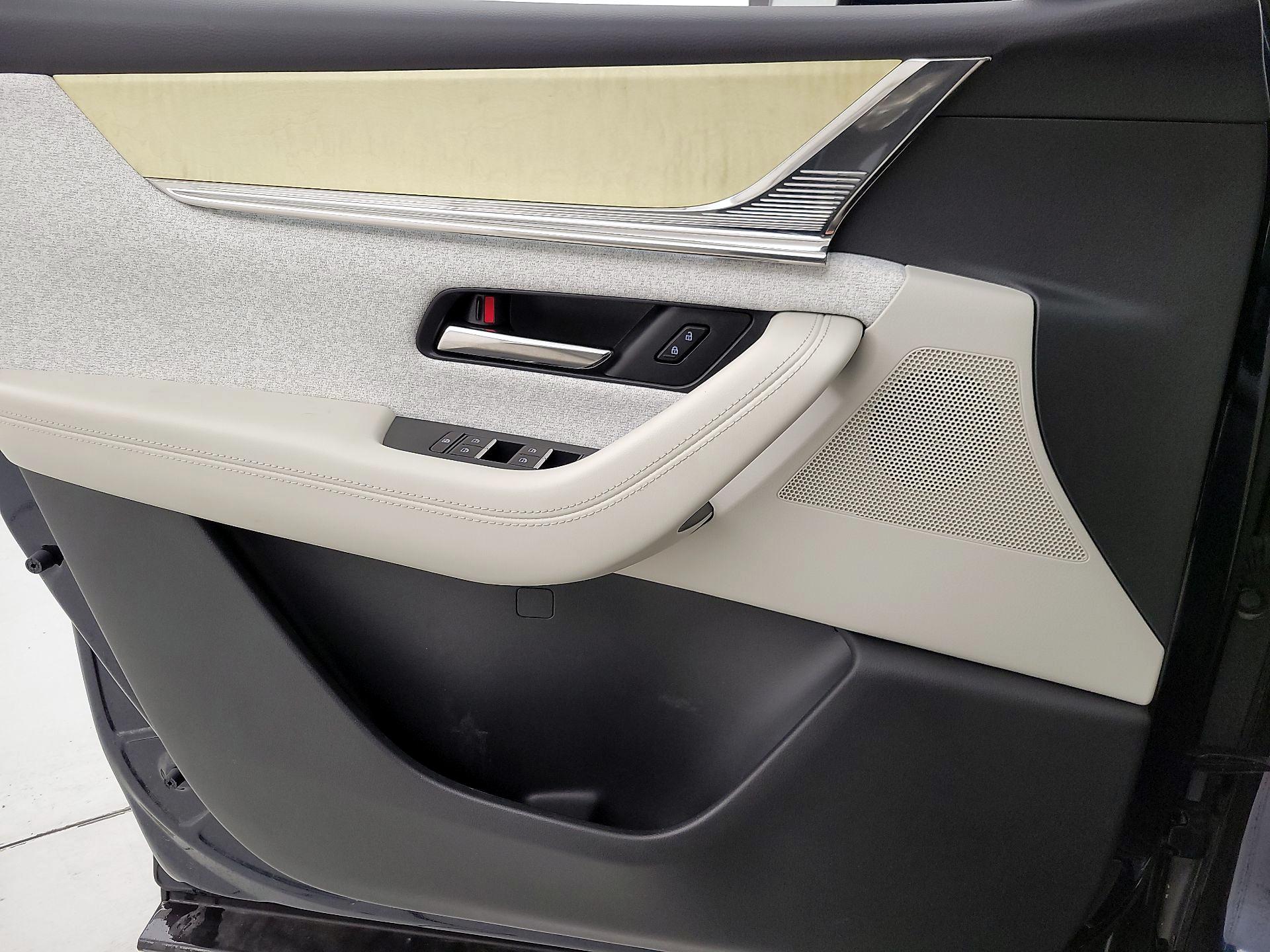 Thumbnail: 2024 Mazda CX-90 - 12