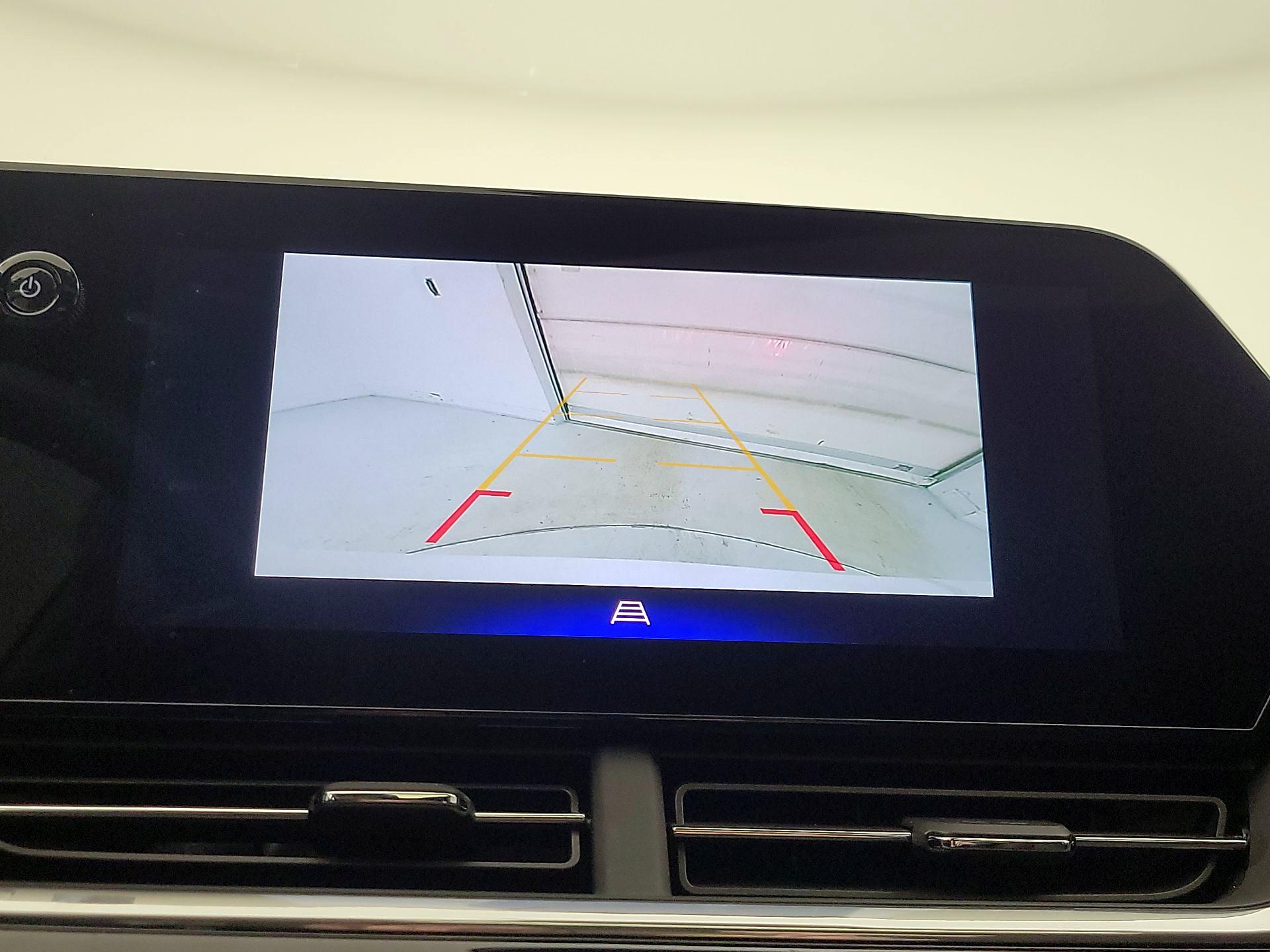 Thumbnail: 2024 Chevrolet Trax - 14