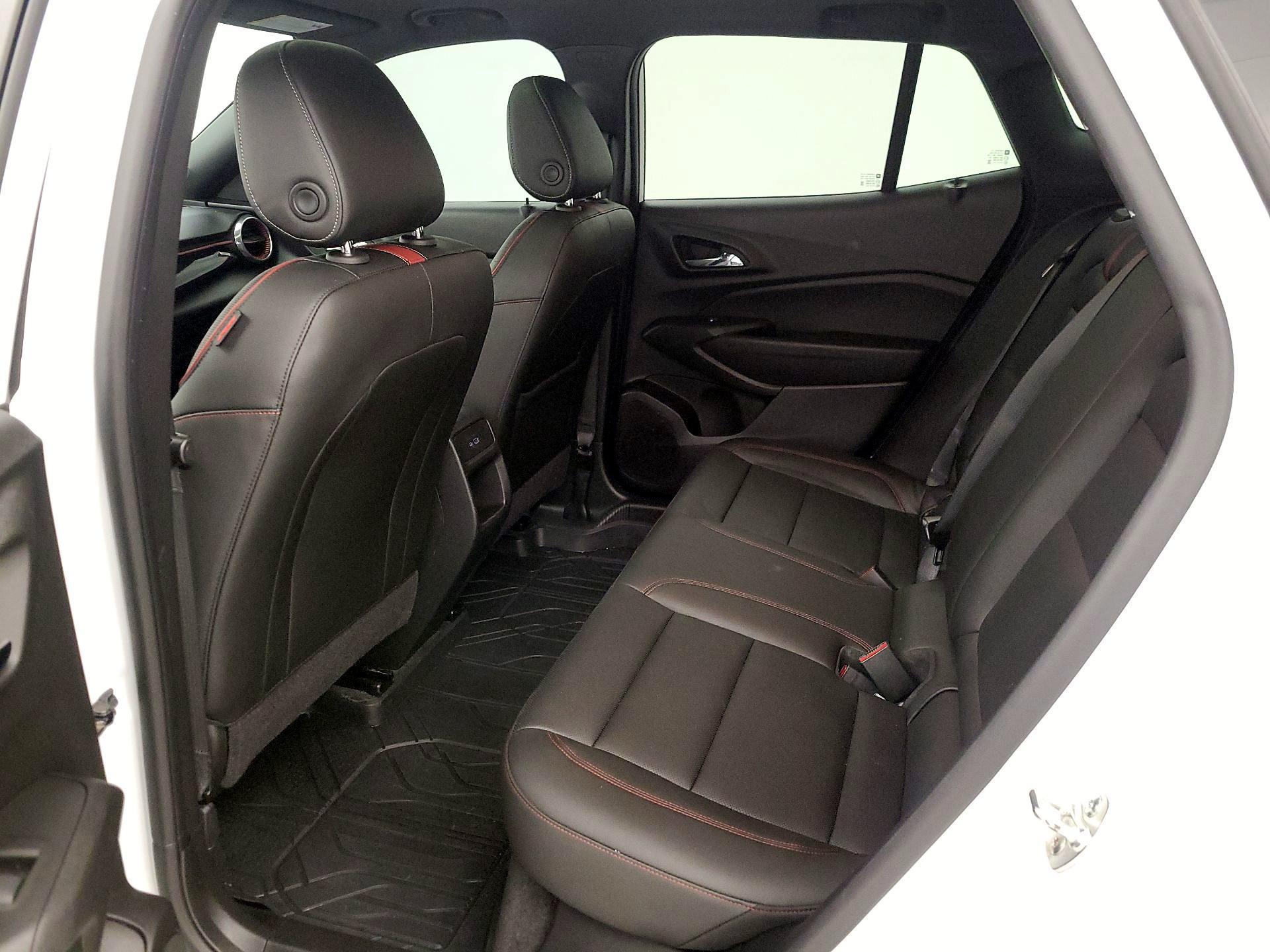 Thumbnail: 2024 Chevrolet Trax - 20