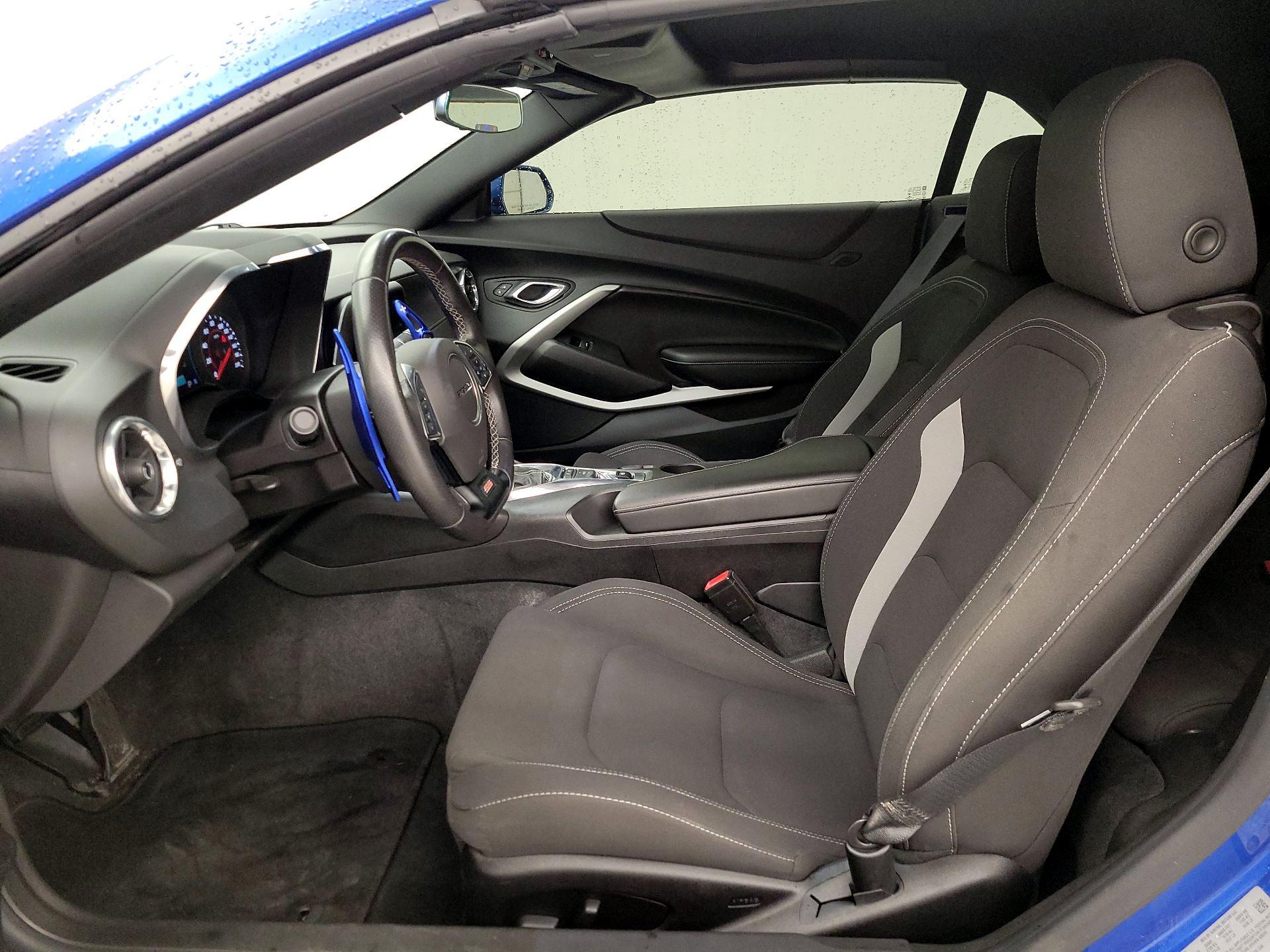 Thumbnail: 2018 Chevrolet Camaro - 11