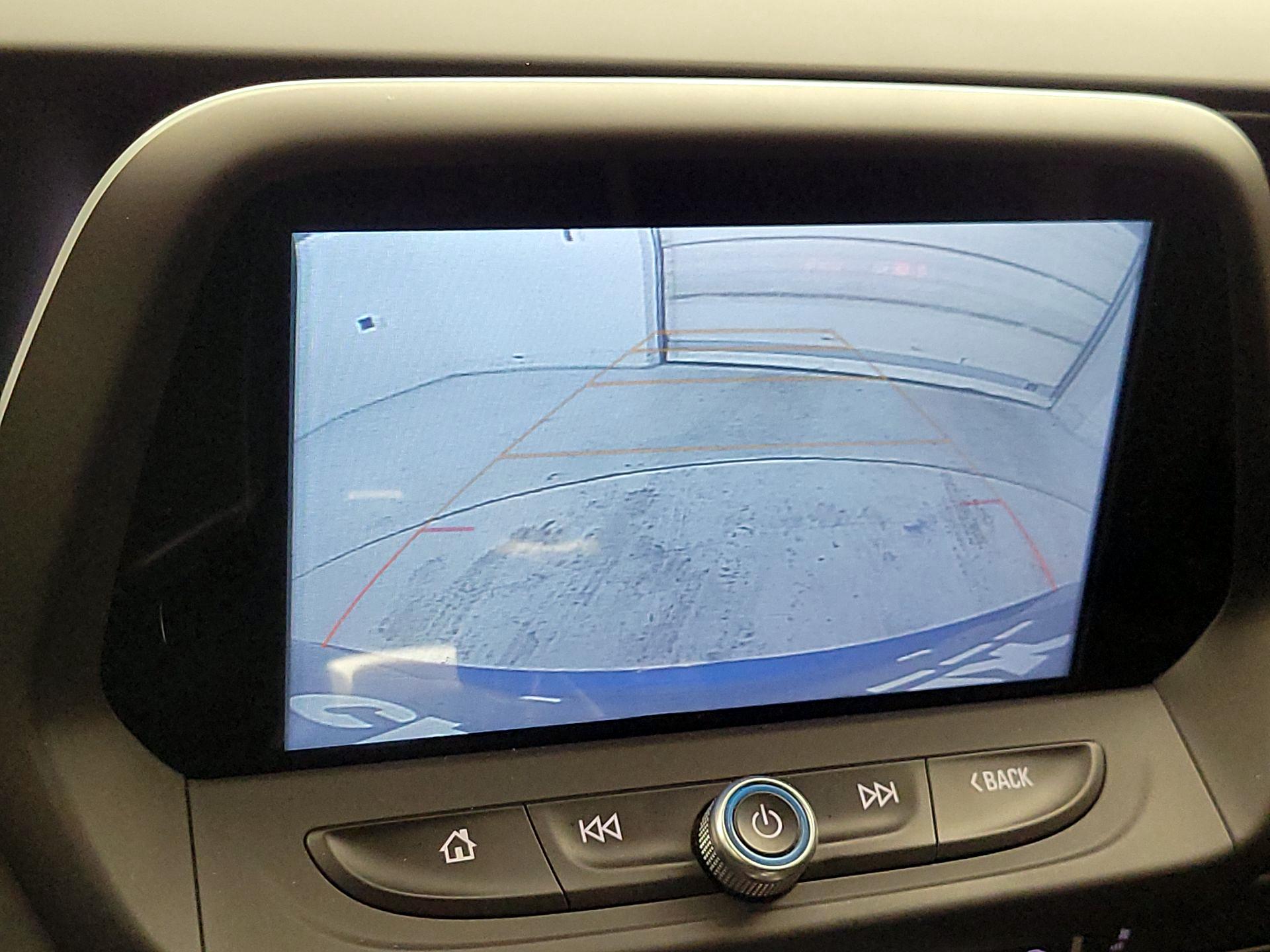 Thumbnail: 2018 Chevrolet Camaro - 14